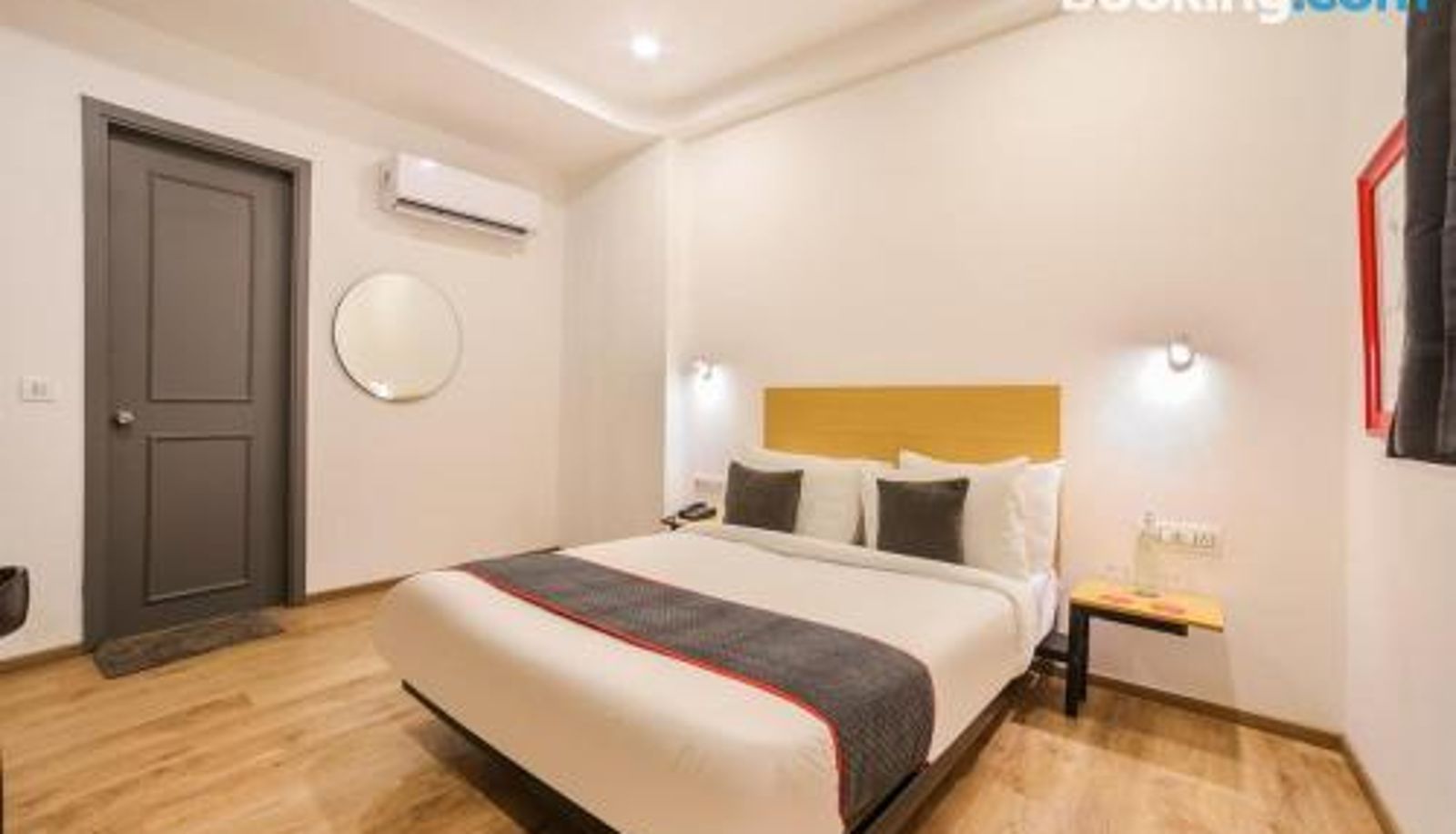 Room - Noida Sector 18" Hotel Admire Inn "Atta Market