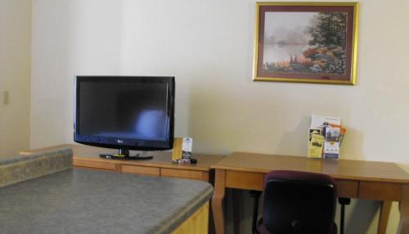 Info - Americas Best Value Inn Three Rivers