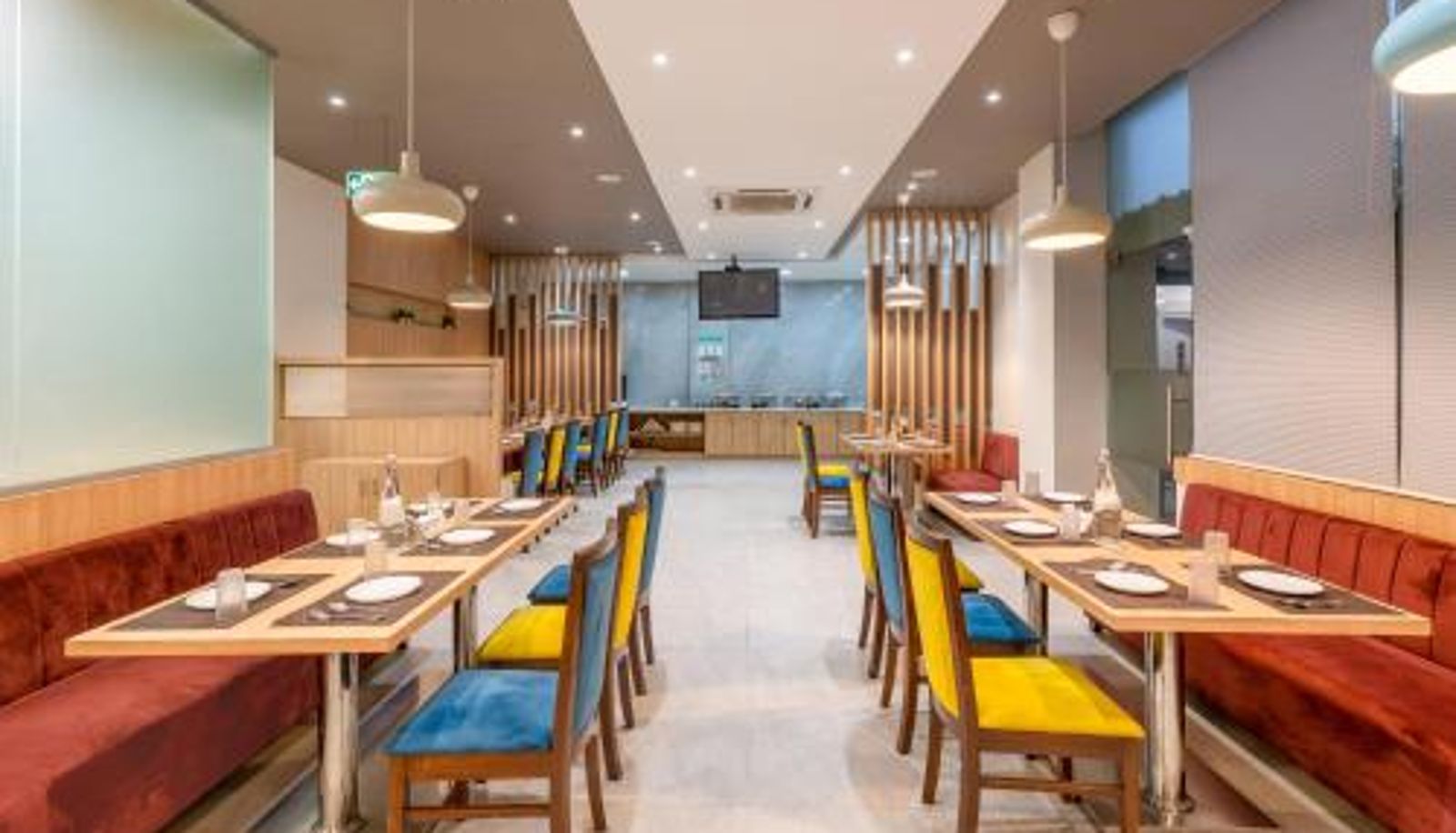 Breakfast room within the restaurant - WESTSIDE HOTEL HiTECH CITY