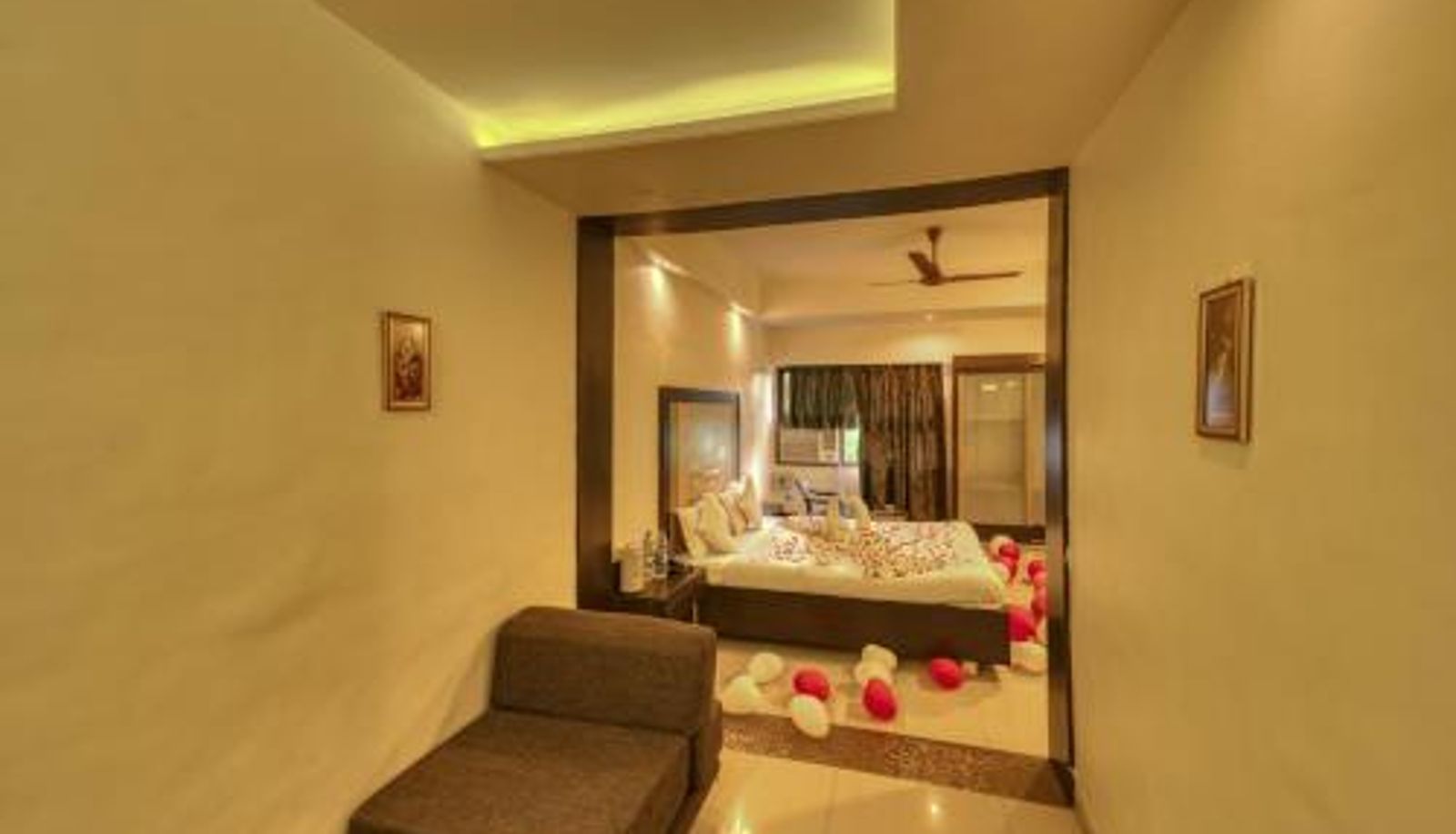 Informacje - Pure Veg & Jain Food Hotel Ashwin Igatpuri
