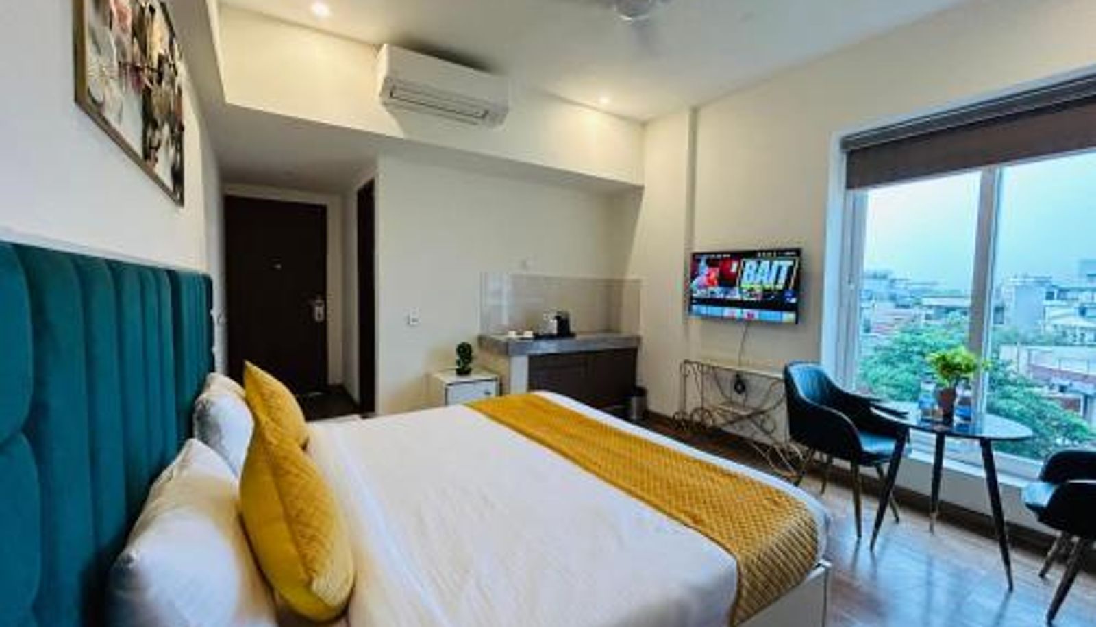 Room - Amahi Inn I Signature Towers