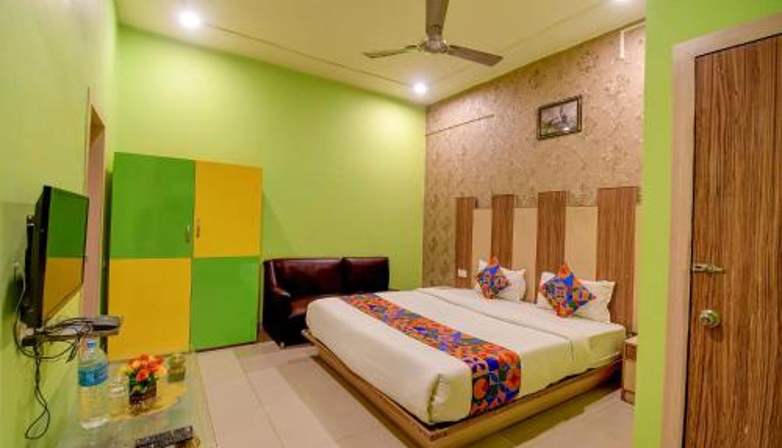 Habitación triple - FabHotel Prime Rockstar Suites - Nr Park Circus 7 Point