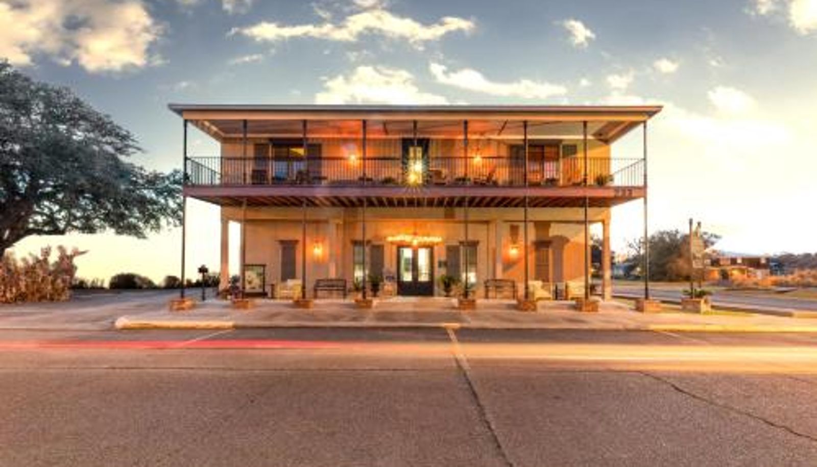 Info - The Bank Hotel
