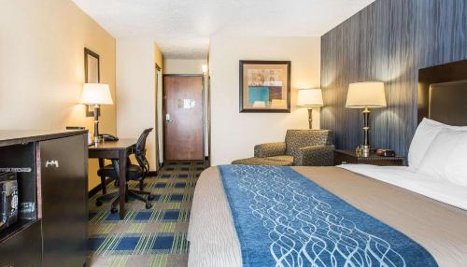 Zimmer - Comfort Inn & Suites Meriden East
