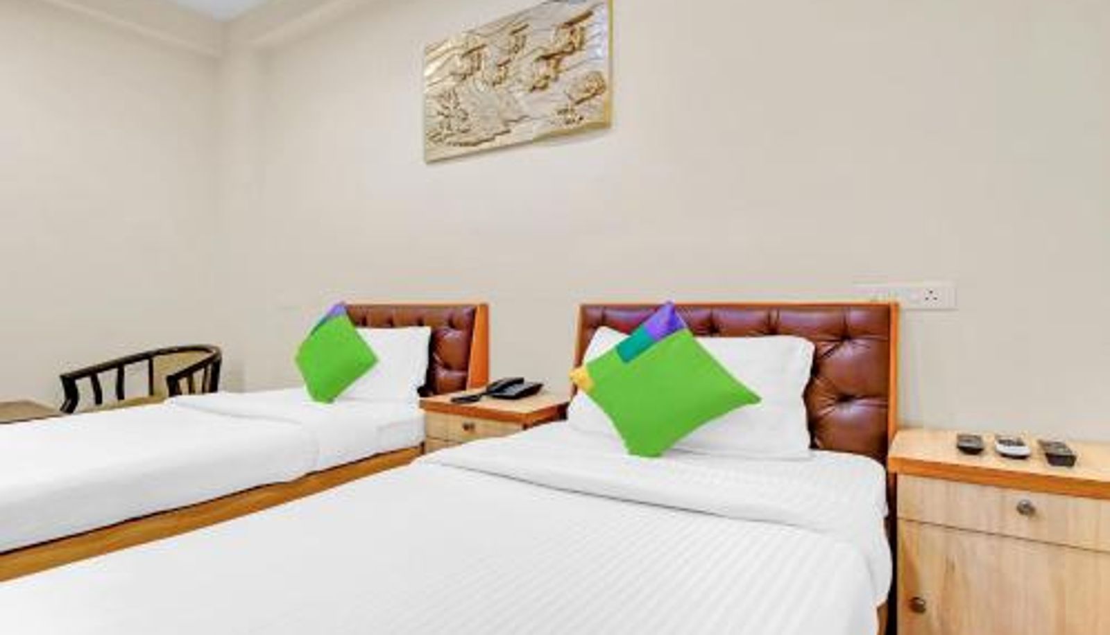 Room - Treebo Sai Village Gold Souk - Sec 43