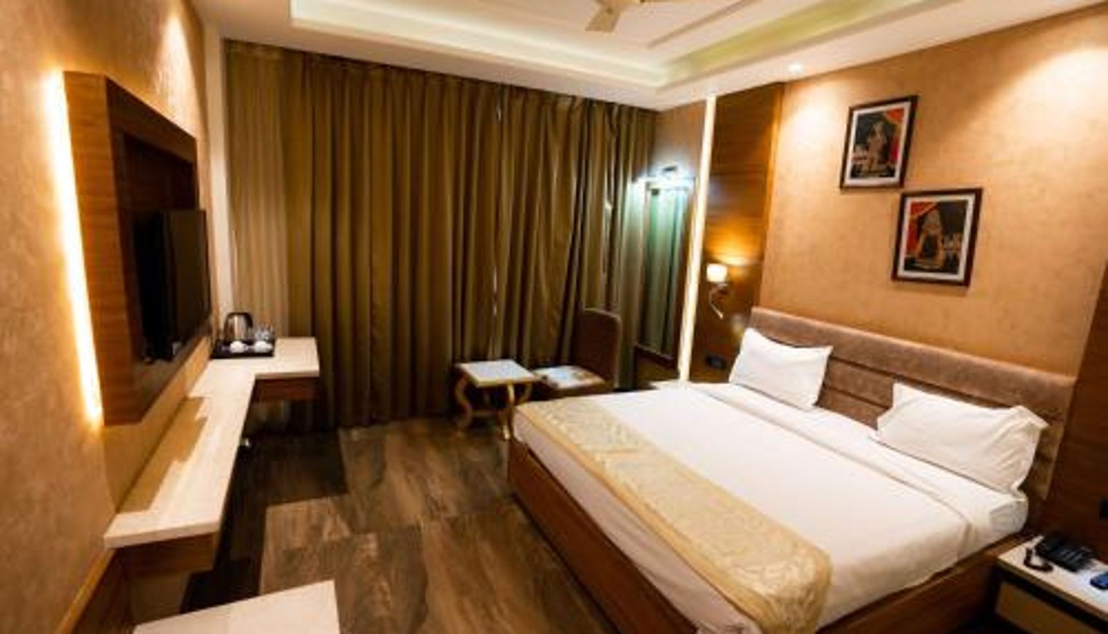 Chambre - Hotel RR 62-Jaipur City Centre Hotel