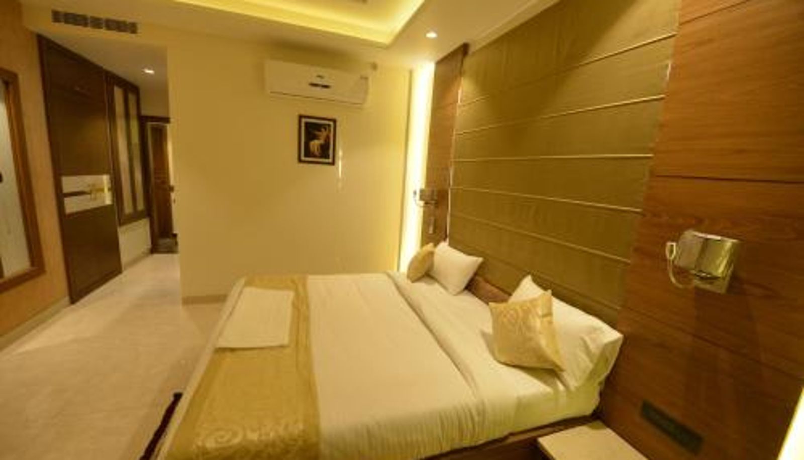 Chambre - Hotel RR 62-Jaipur City Centre Hotel