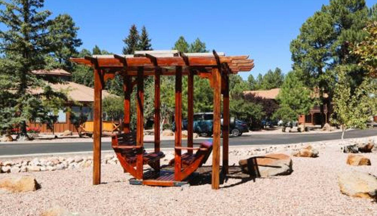 Info - Roundhouse Resort