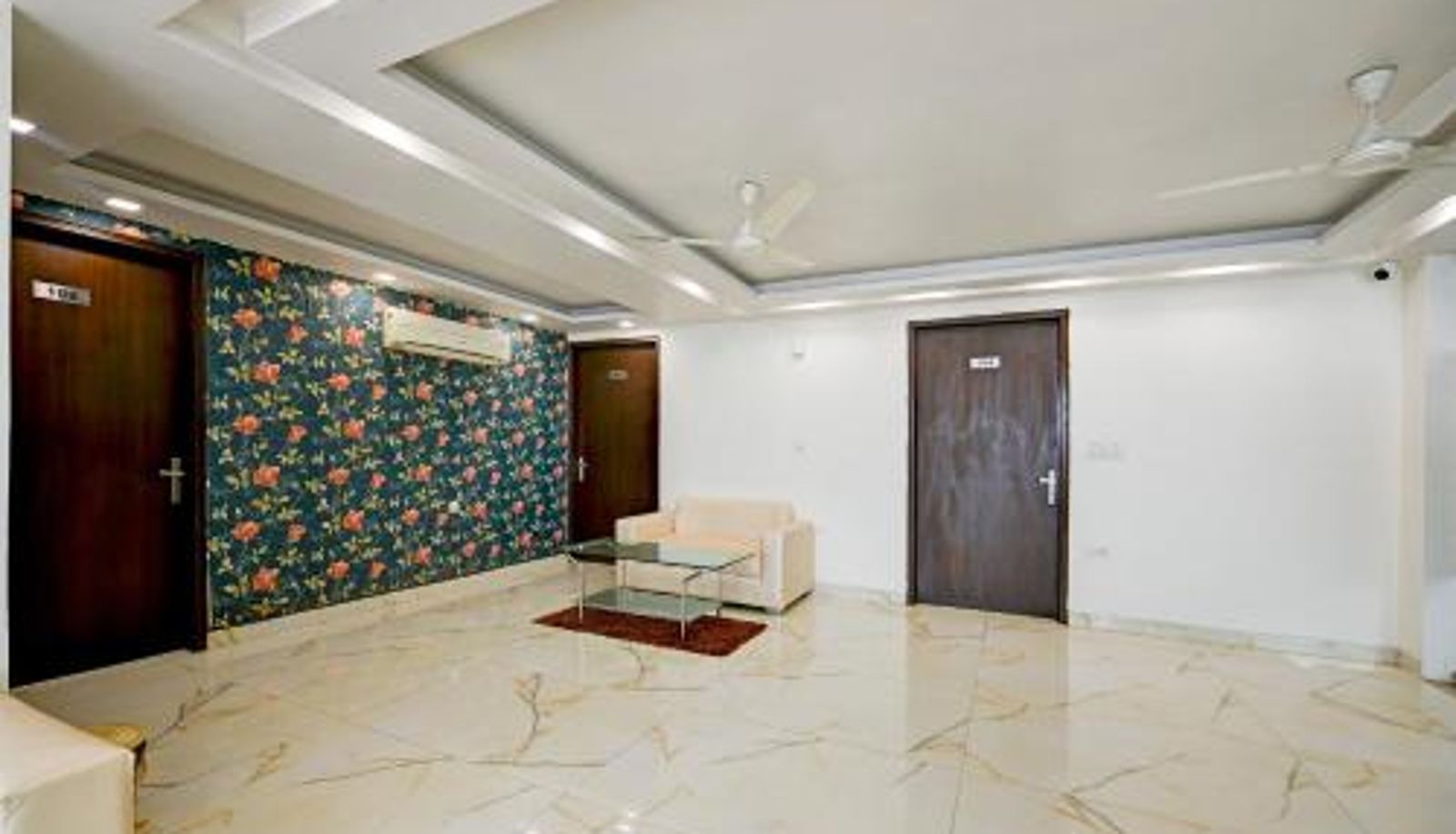 Réception - Near Golf Course Road and Galleria Market Hotel Leaf 9 Boutique