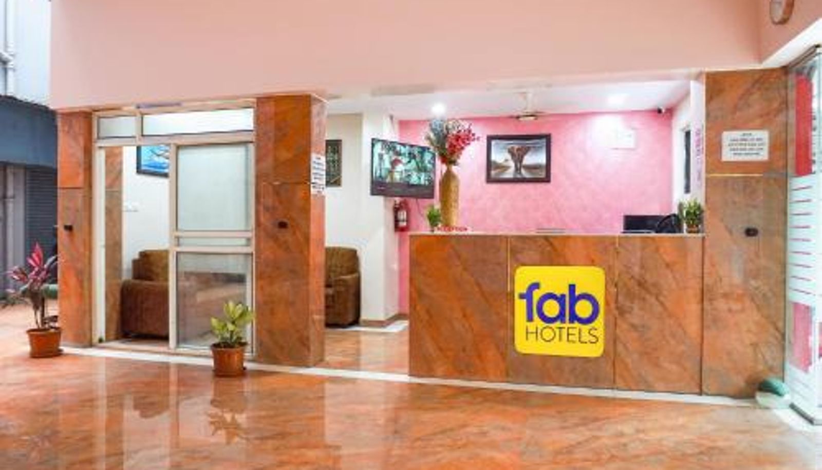 Rezeption - FabHotel Rachana Residency - Nr Shivaji Nagar Metro Station