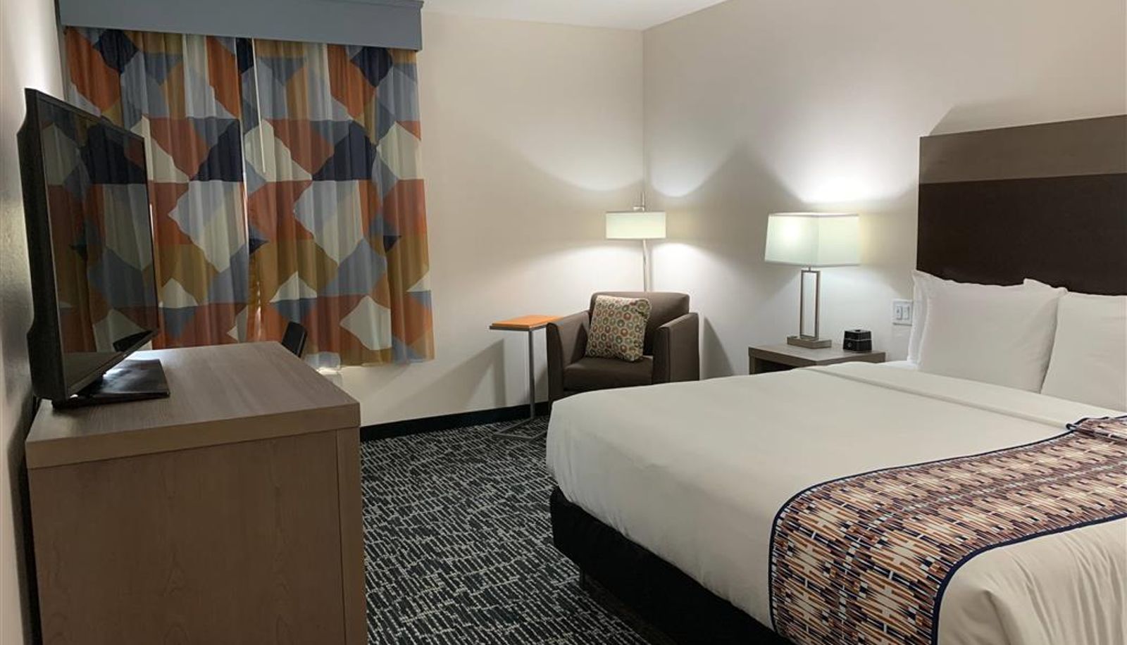 Habitación - La Quinta Inn & Suites by Wyndham-Red Oak TX IH-35E
