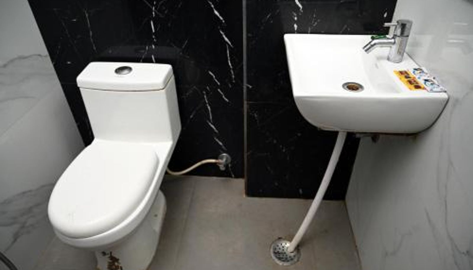 Salle de bain - Hotel Pulse Inn- Near Jaipur Railway Station