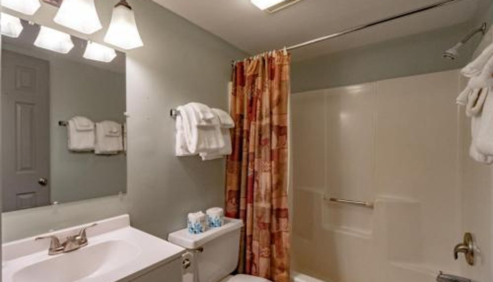 Standard room - Swiss Mountain Village