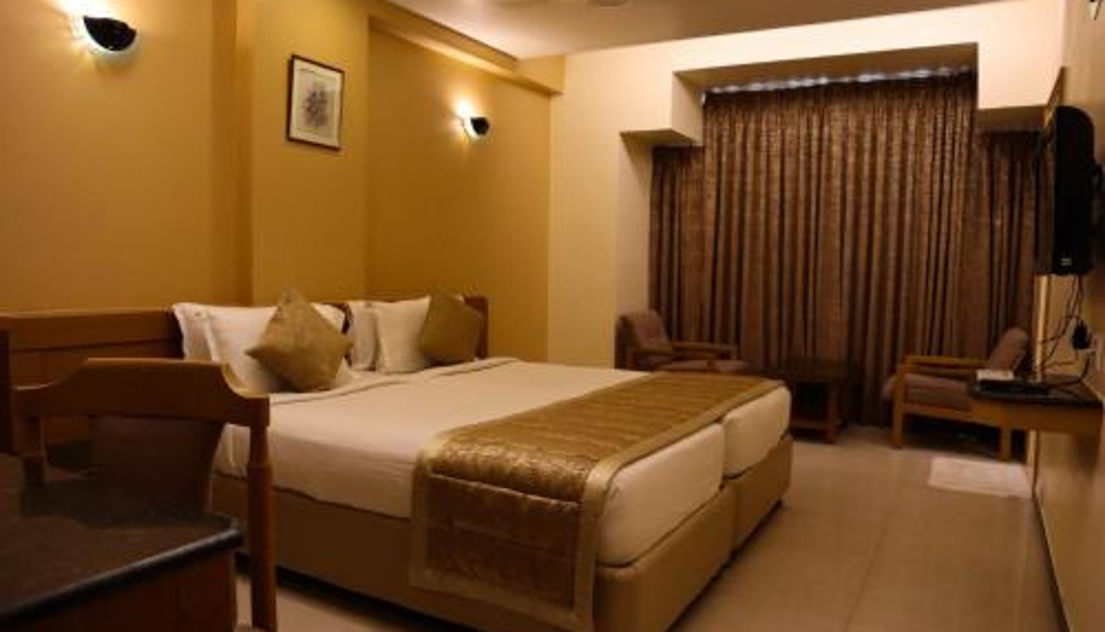 Info - HOTEL SALEM CASTLE
