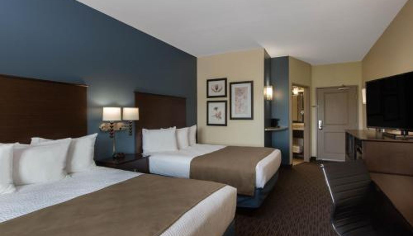 Zimmer - AmericInn by Wyndham Sioux Falls North