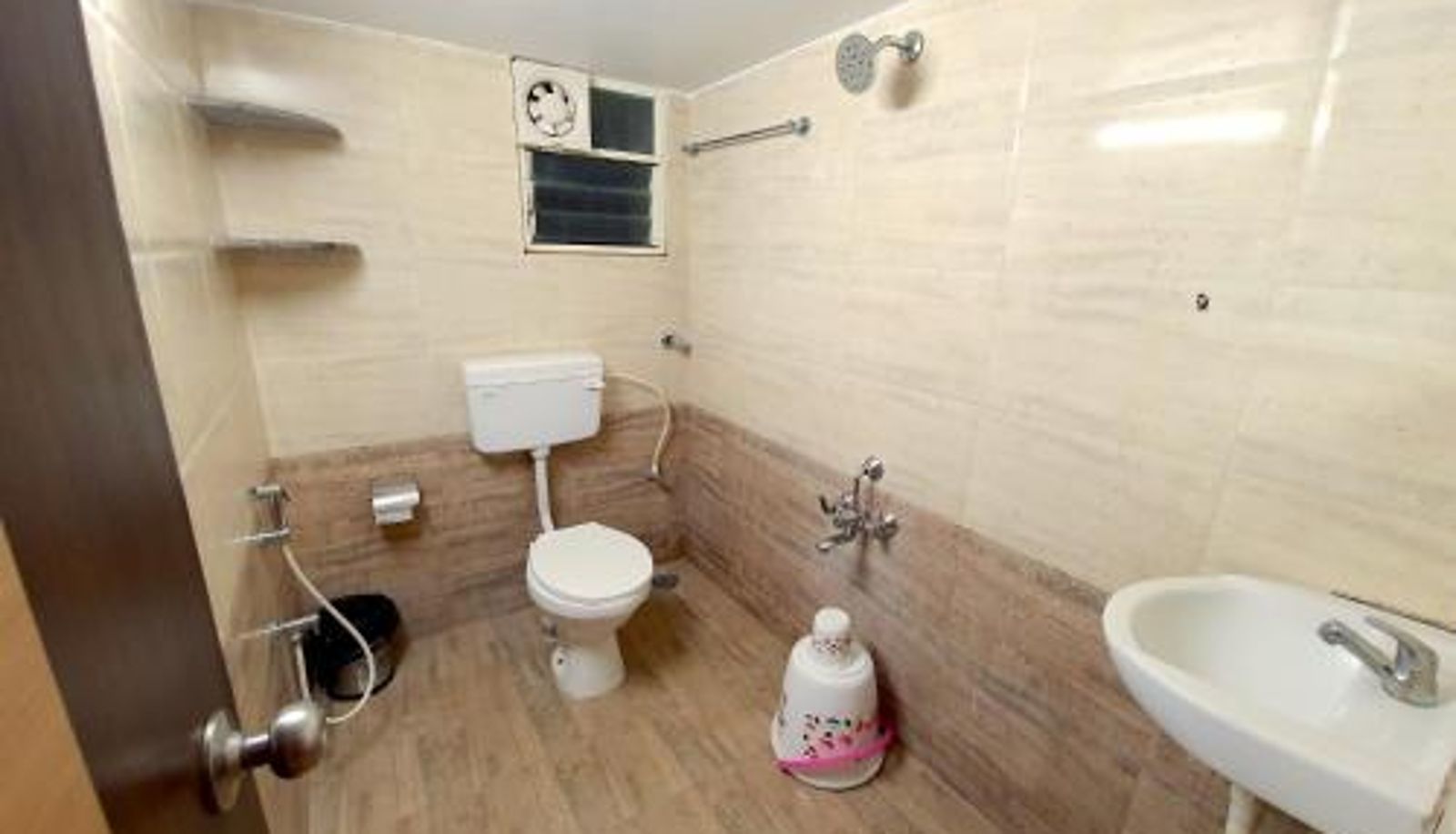 Badkamer - Boutique Hotel near Bangalore Airport Sai Shreyas Residency