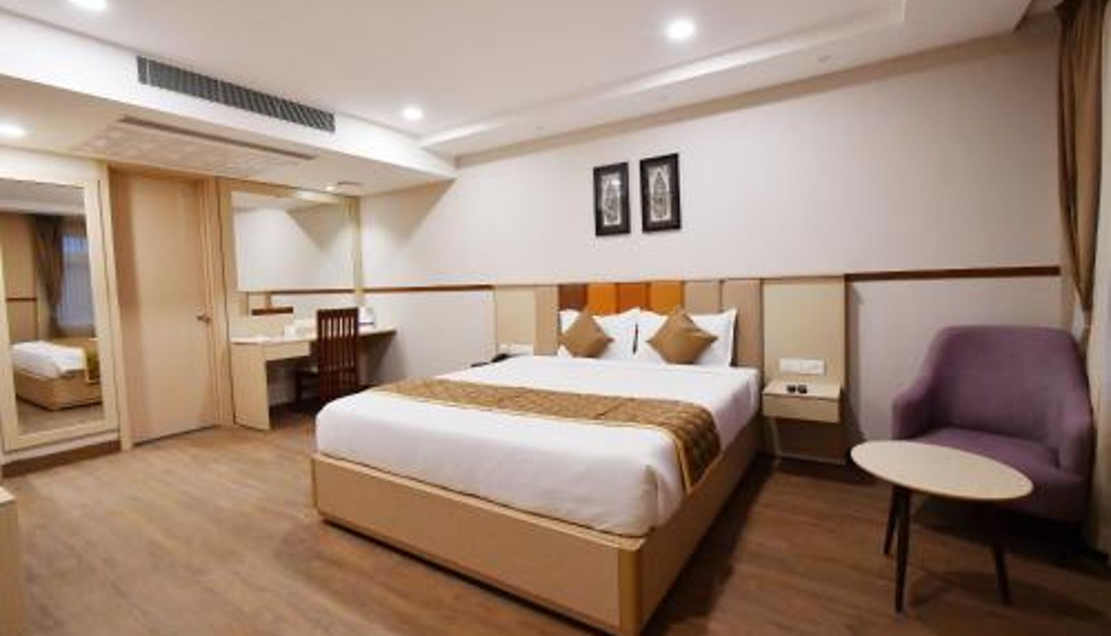 Room - Soho Boutique Hotel