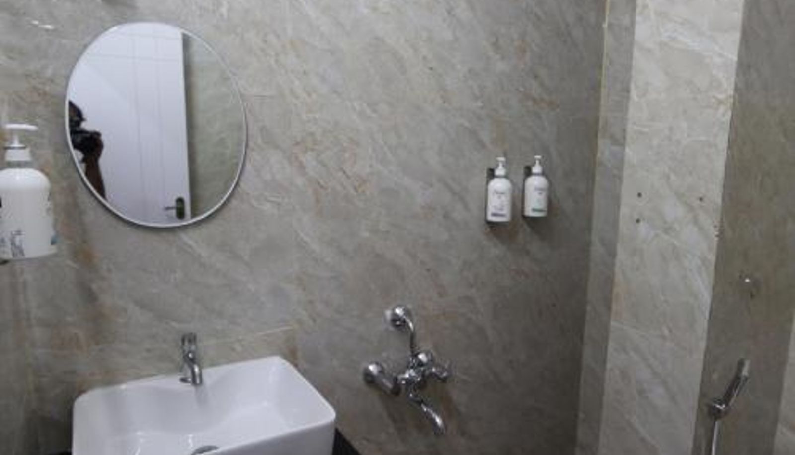 Łazienka - Apex Inn Prime Hebbal
