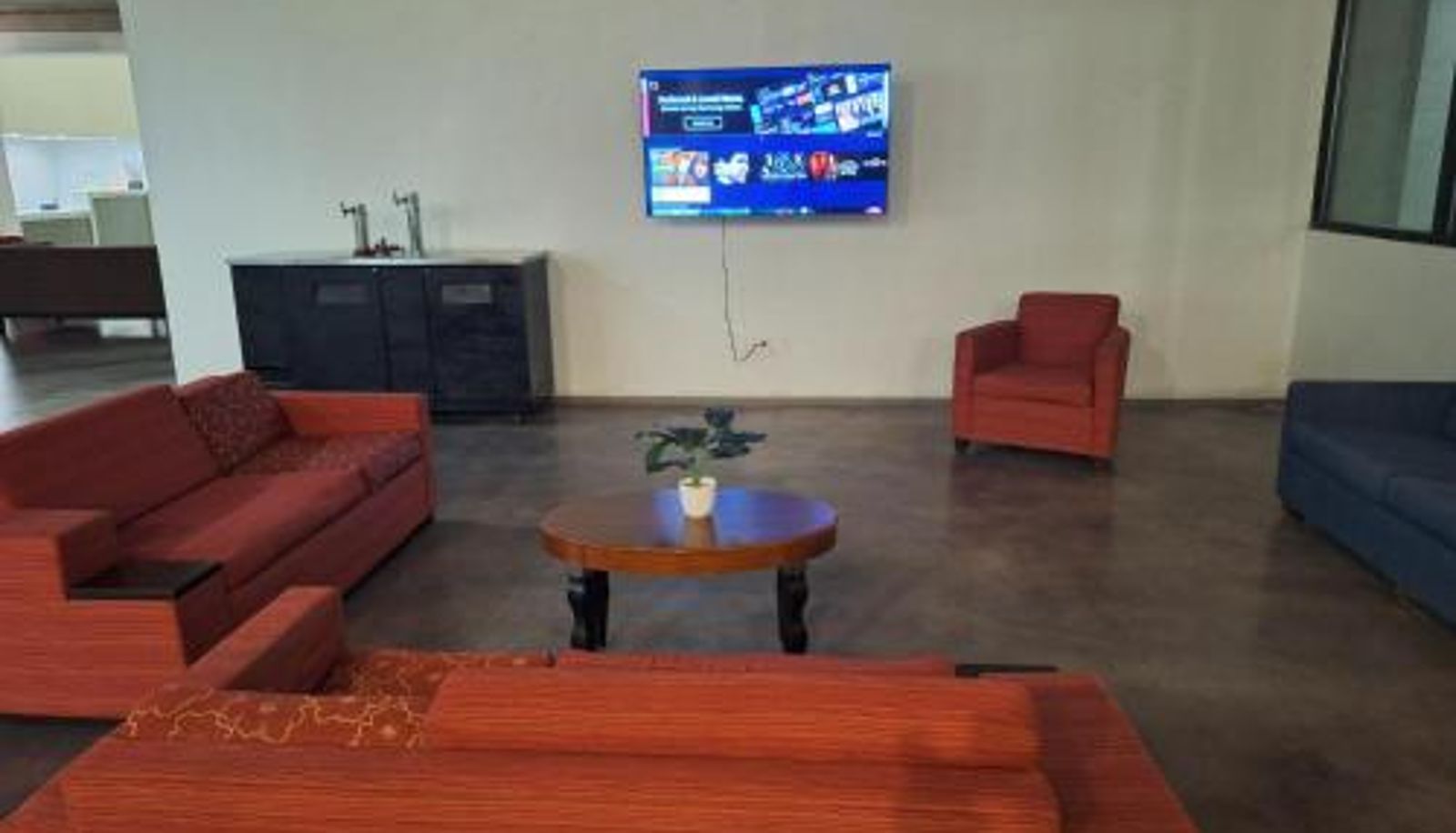 Info - The Hotel Orange