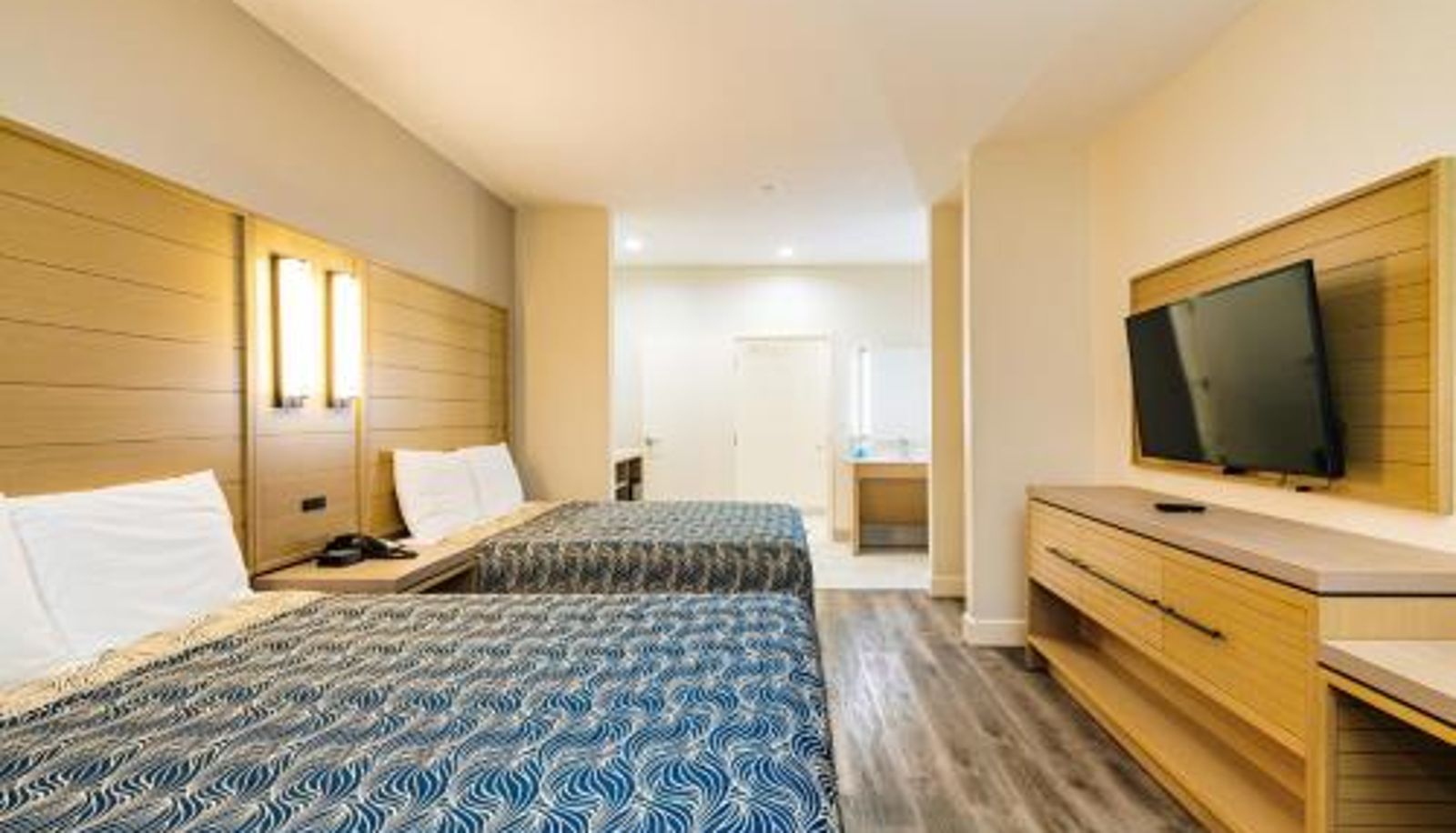 Standardzimmer - Palace Inn IAH Houston Bush Intercontinental Airport