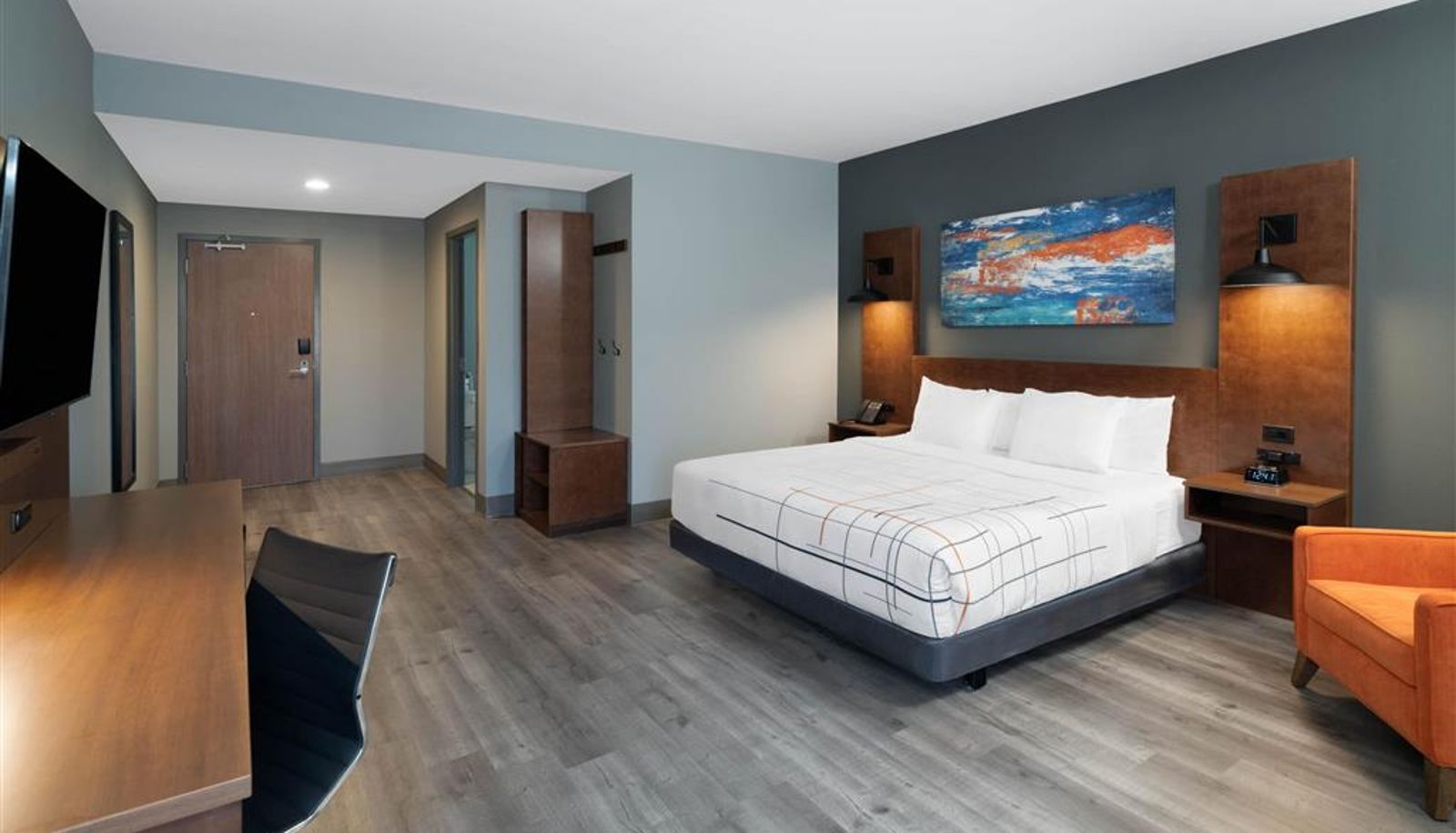 Zimmer - La Quinta Inn & Suites by Wyndham Louisville NE/Old Henry Rd