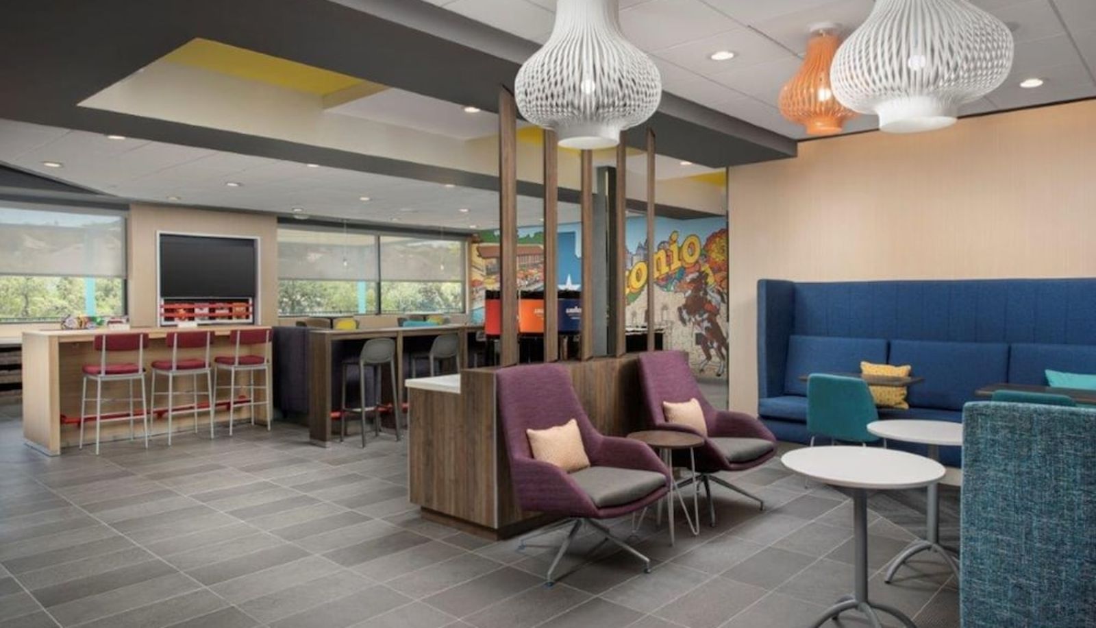Hall - Tru by Hilton San Antonio North