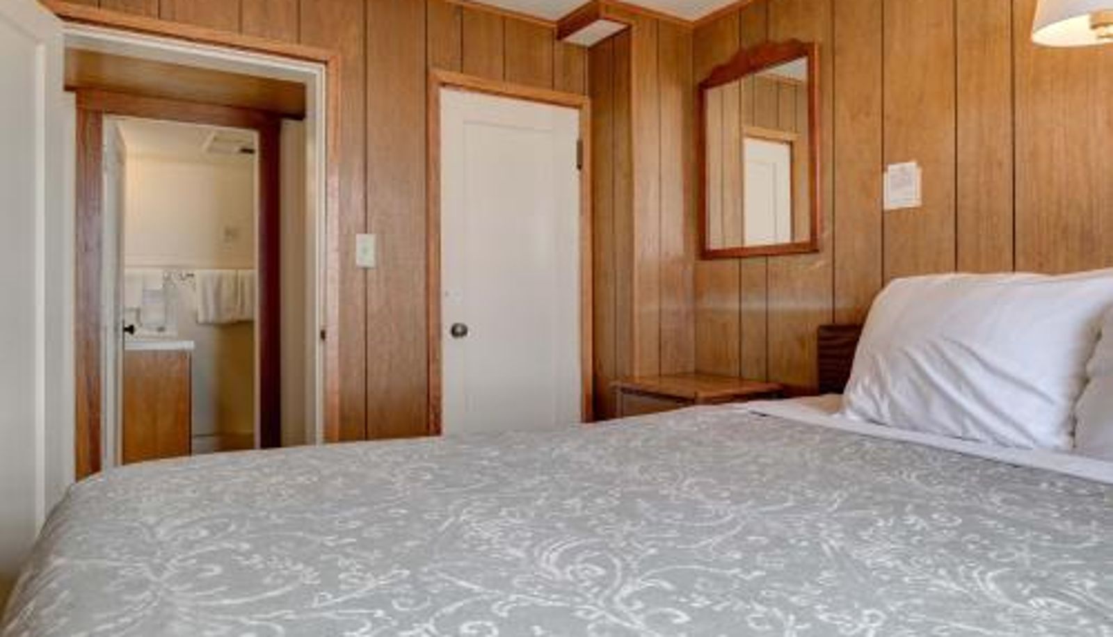 Zimmer - Ester Lee Oceanview Inn