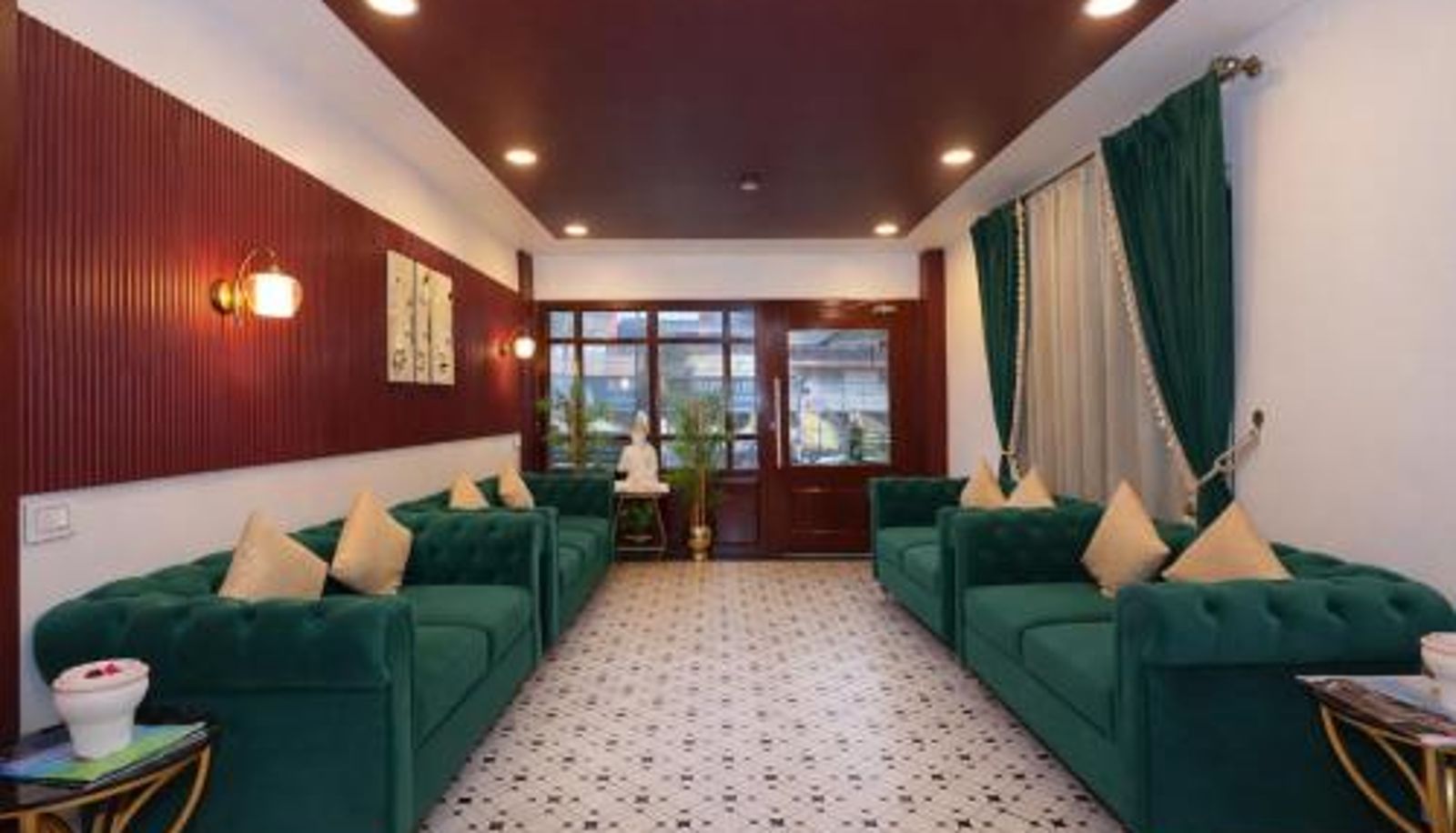 Info - Hotel Zen Garden