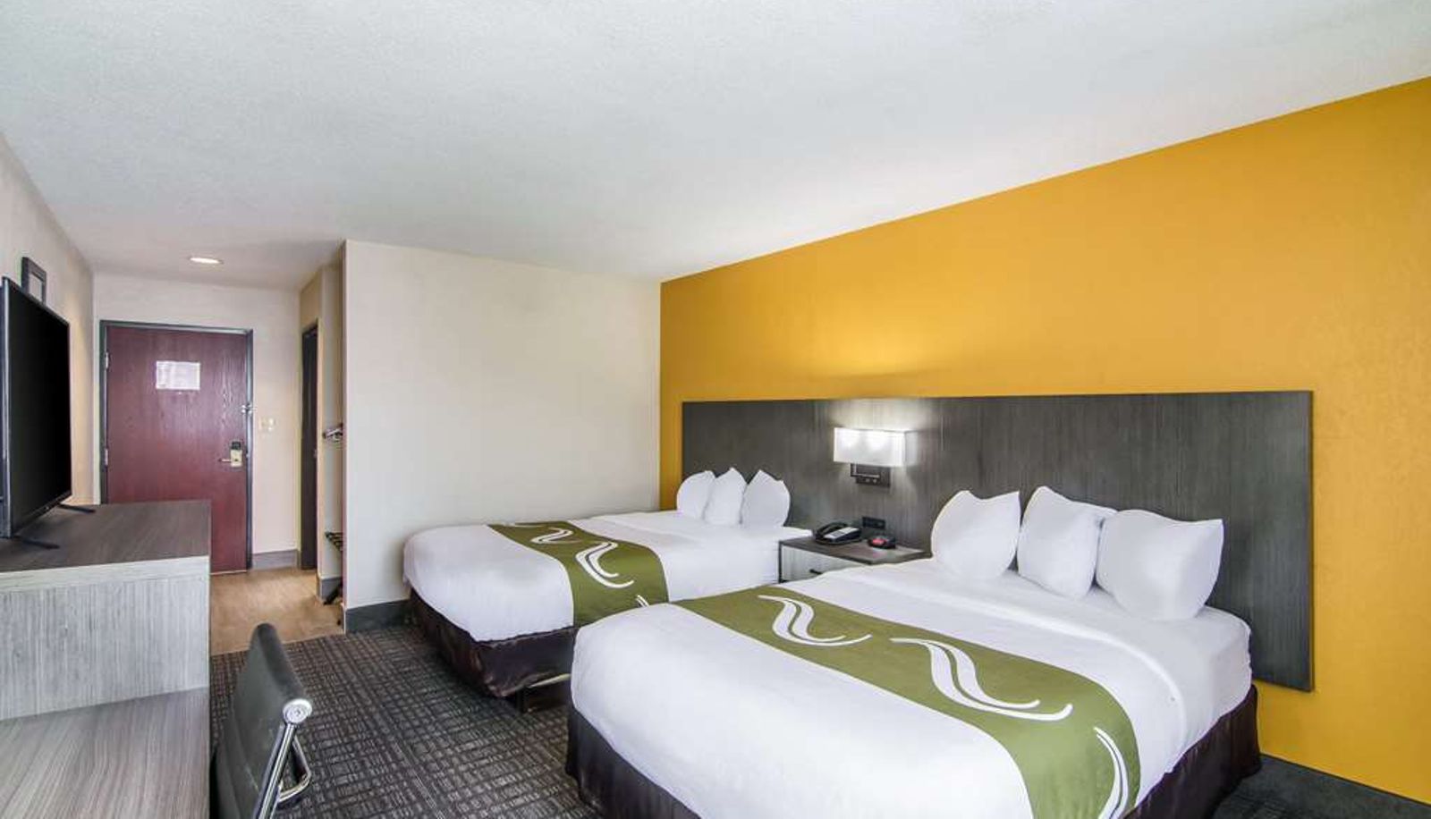 Zimmer - Quality Inn near University of Mobile