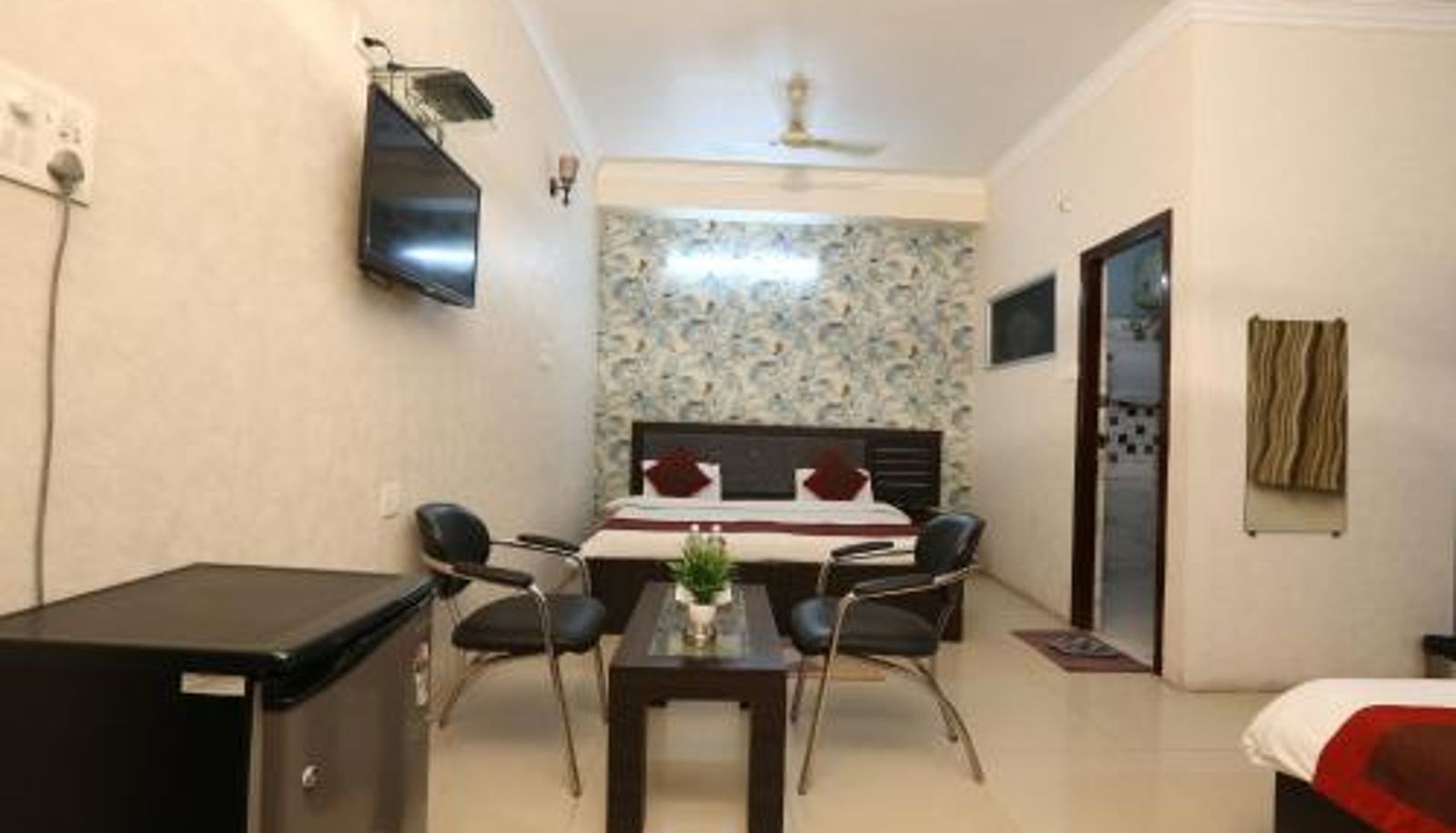 Habitación familiar - Hotel Nexus l Hotels In Charbagh Lucknow