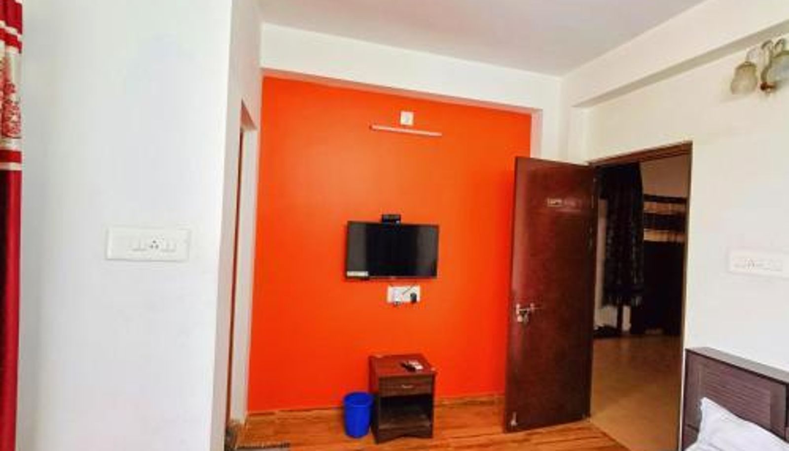 Standardzimmer - Sun Stay near TCS Newtown DLF 2