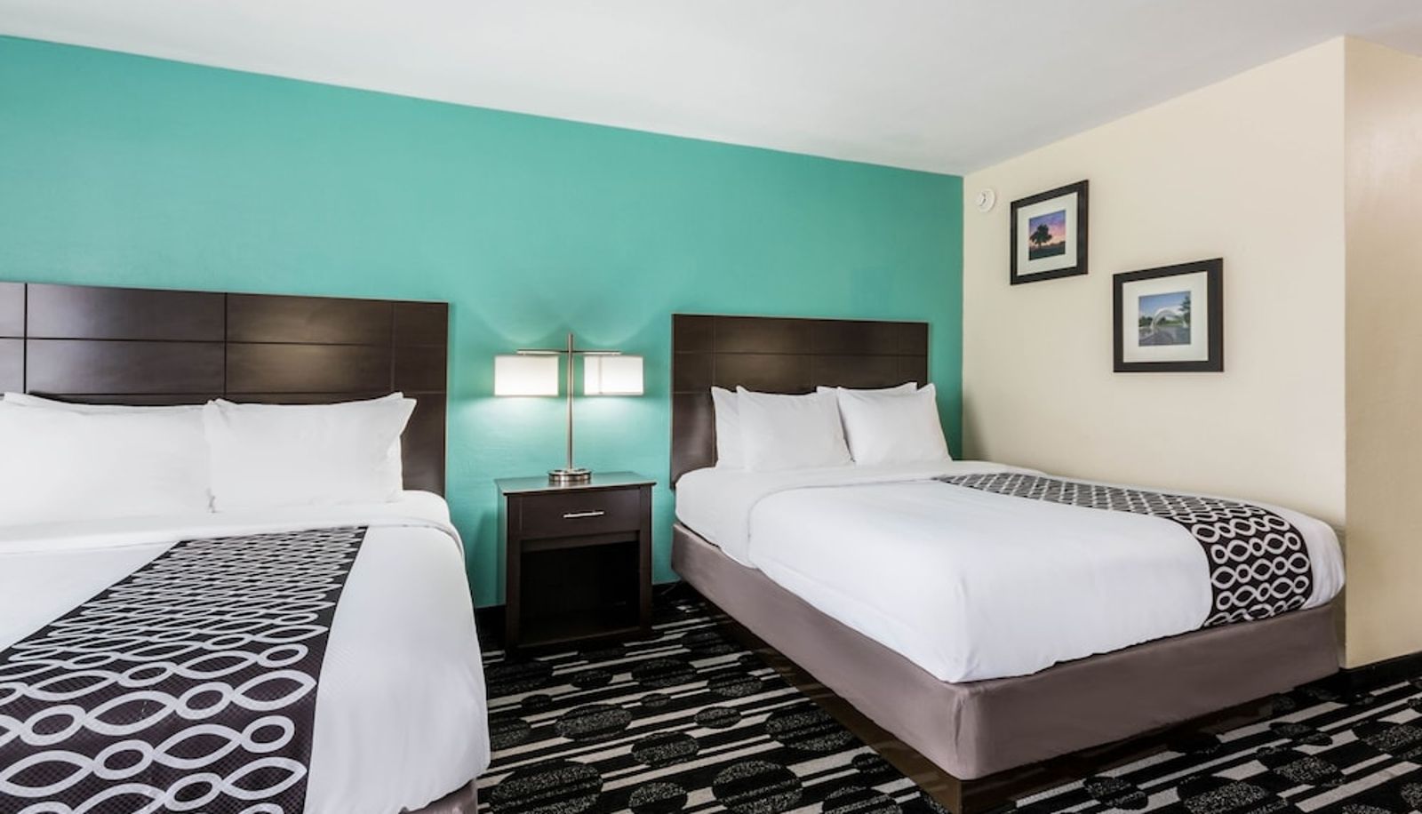 Standardzimmer - Days Inn by Wyndham Oklahoma City Bricktown
