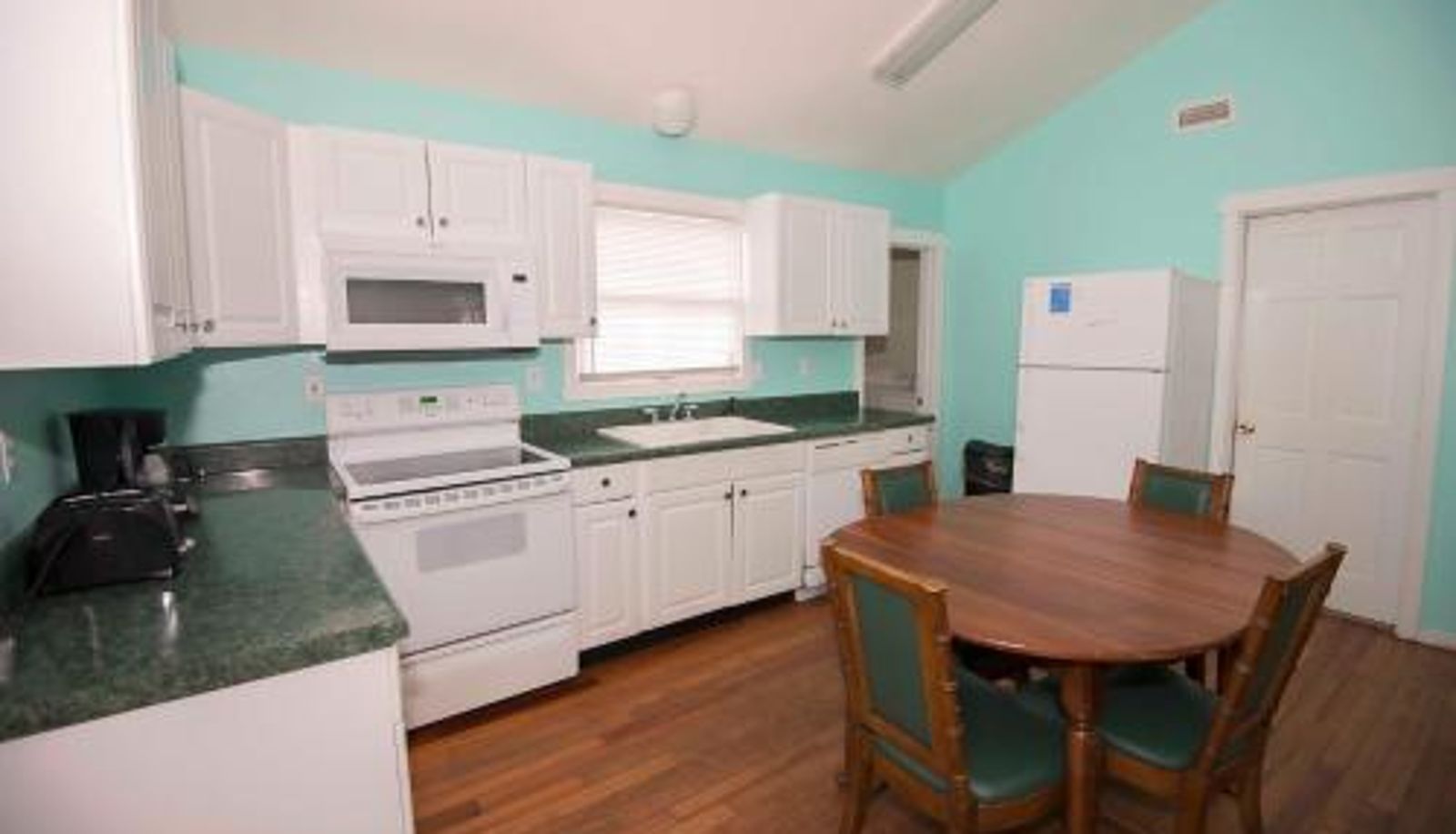 Info - Avon Cottages