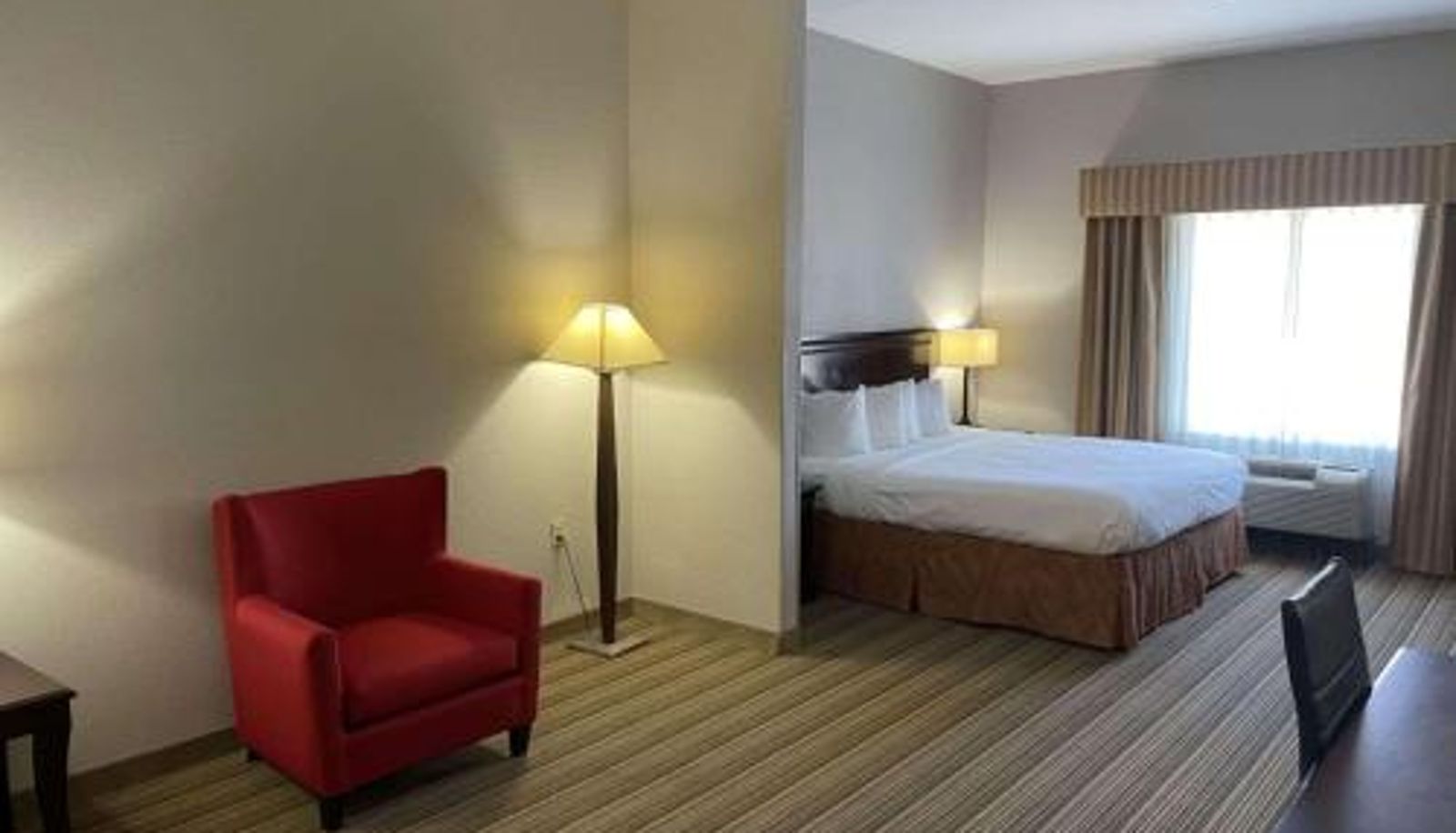 Habitación - OK  Oklahoma City - Quail Springs Country Inn & Suites by Radisson