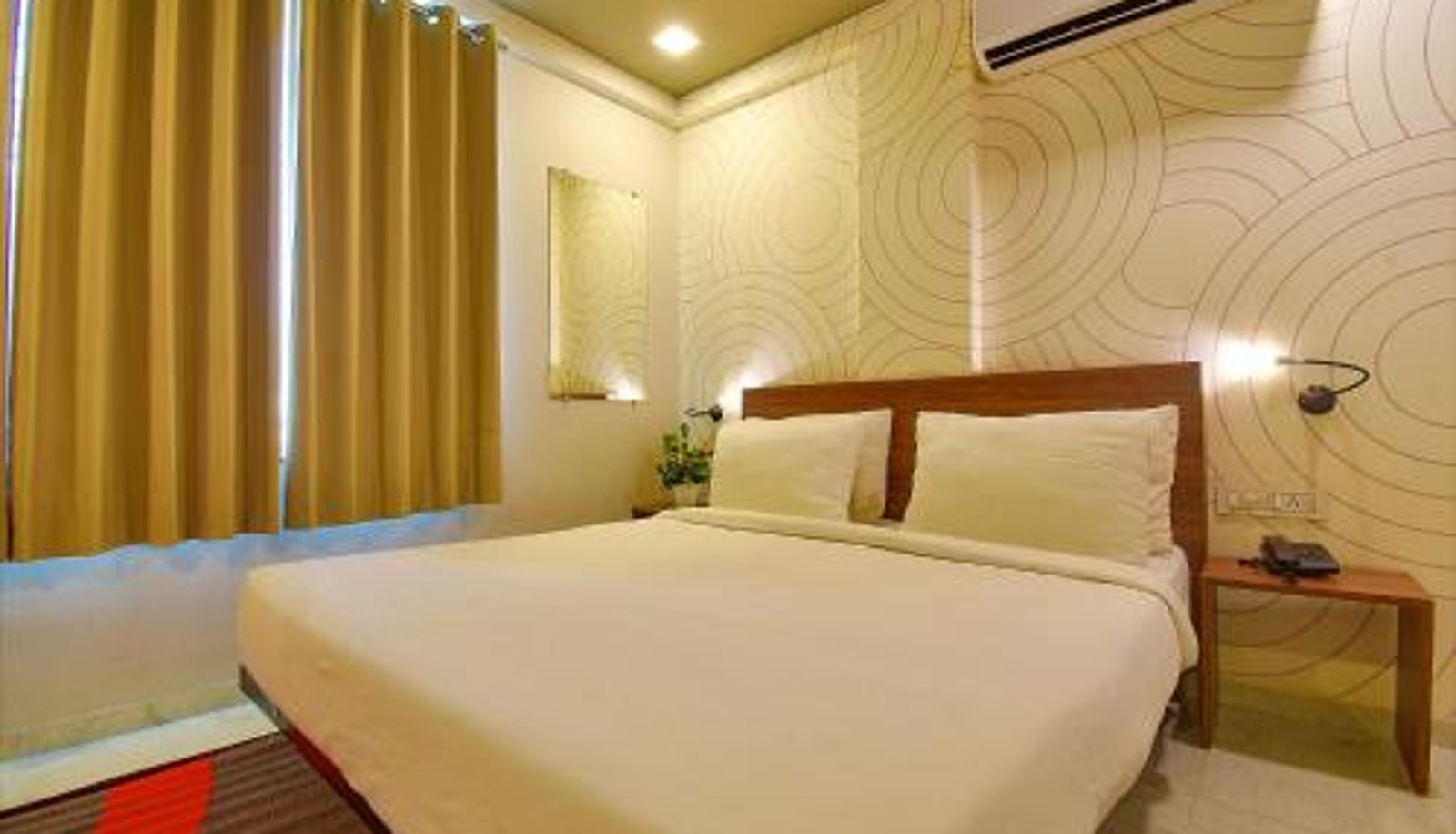 Room - FabHotel Manomay Homes - Nr Manish Nagar