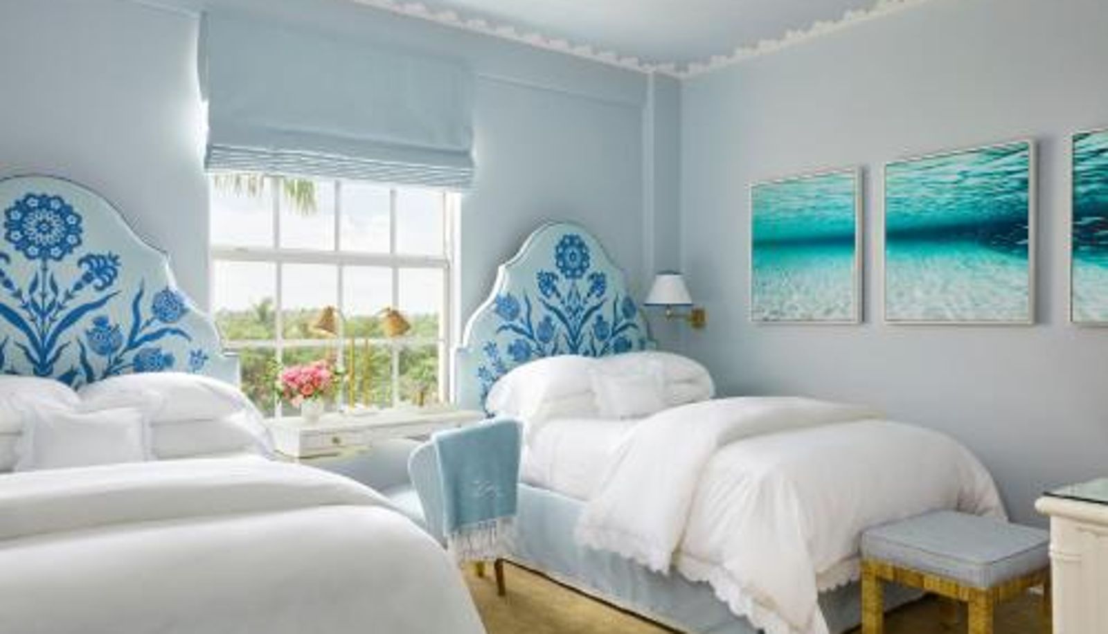Room - The Colony Hotel