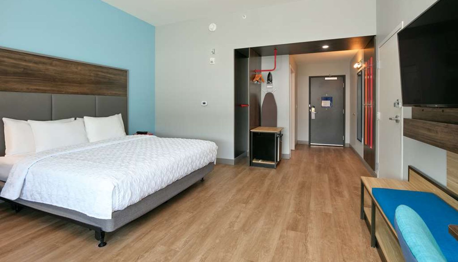 Camera - Tru by Hilton San Antonio at the Rim