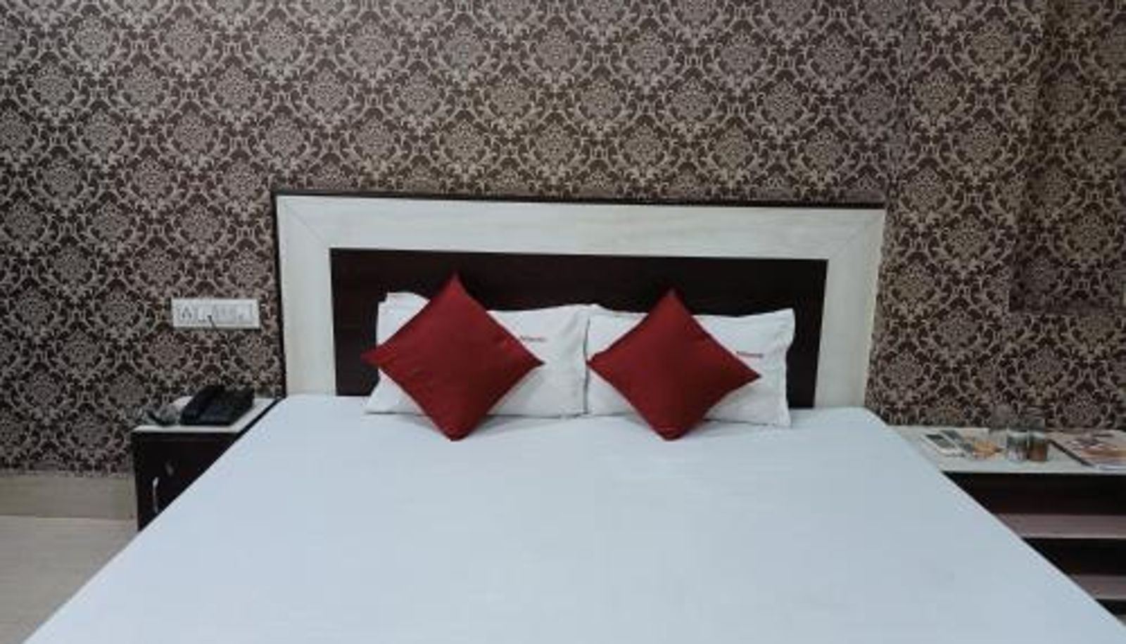 Zimmer - Hotel Ambassador Inn