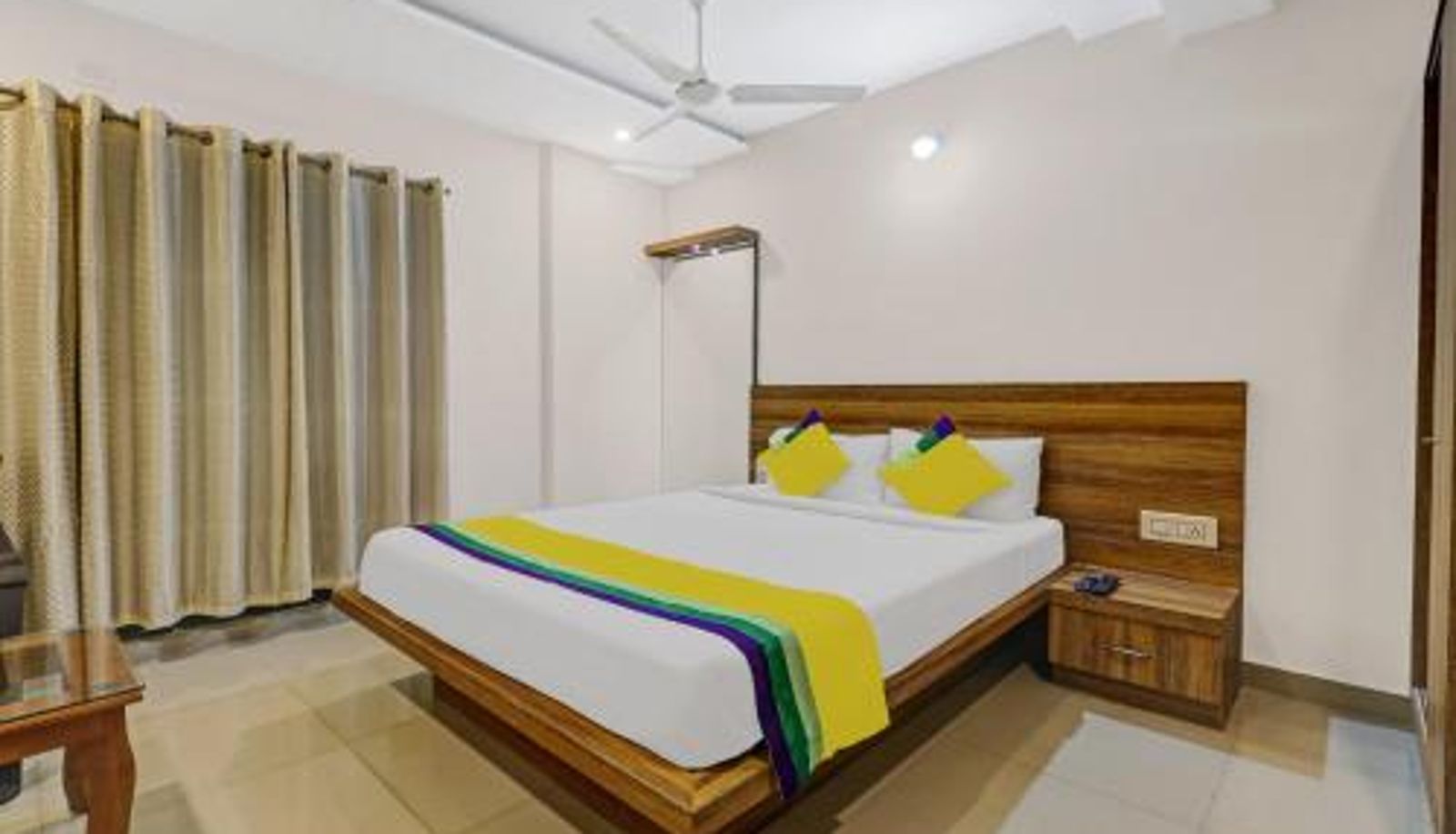 Familienzimmer - With Bar & Restaurant Itsy Hotels Vijaya Comforts