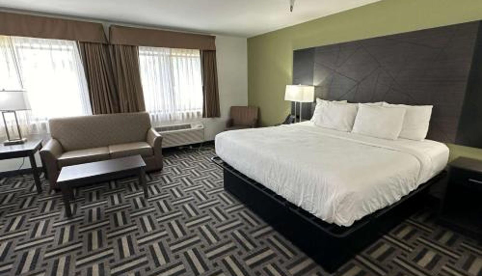 Zimmer - La Quinta Inn and Suites by Wyndham Cincinnati North