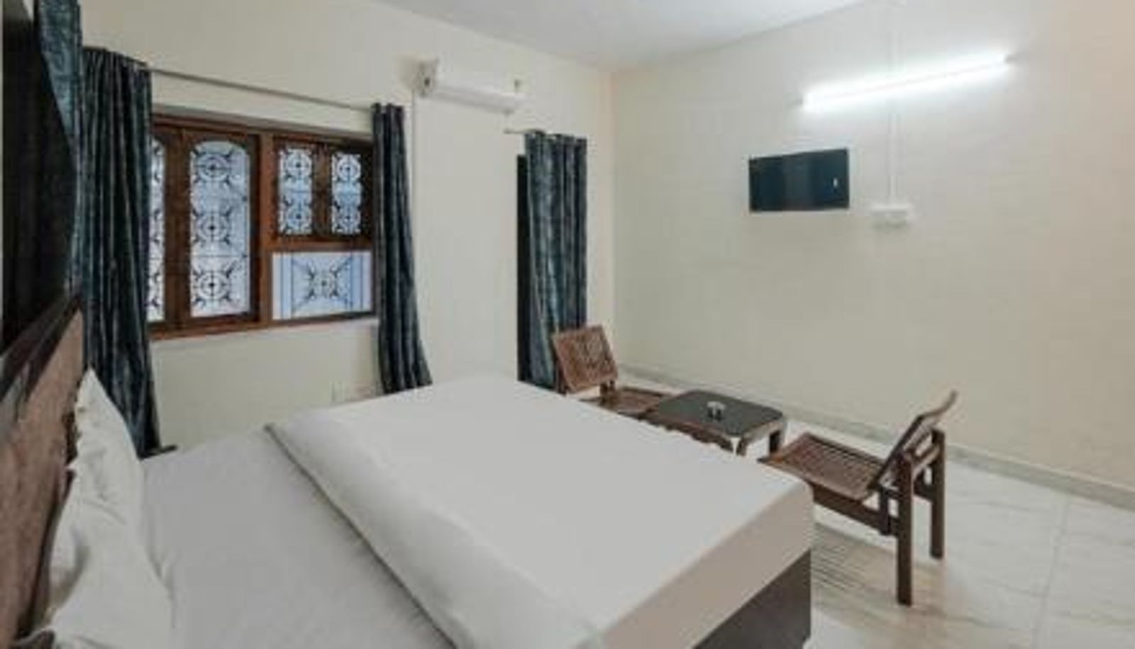 Info - Zora Park Luxury Rooms