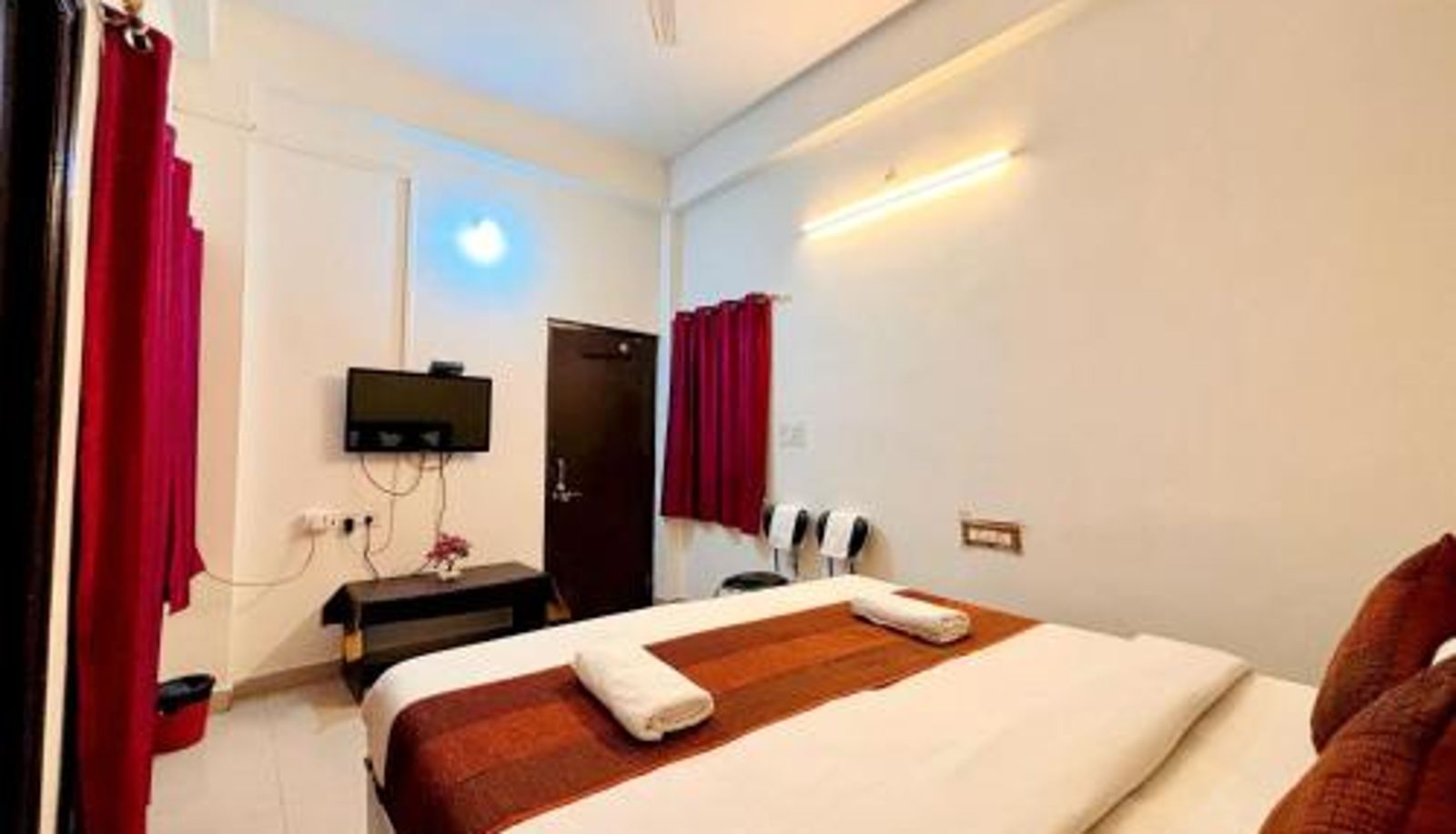 Info - Hotel Sunrise Inn