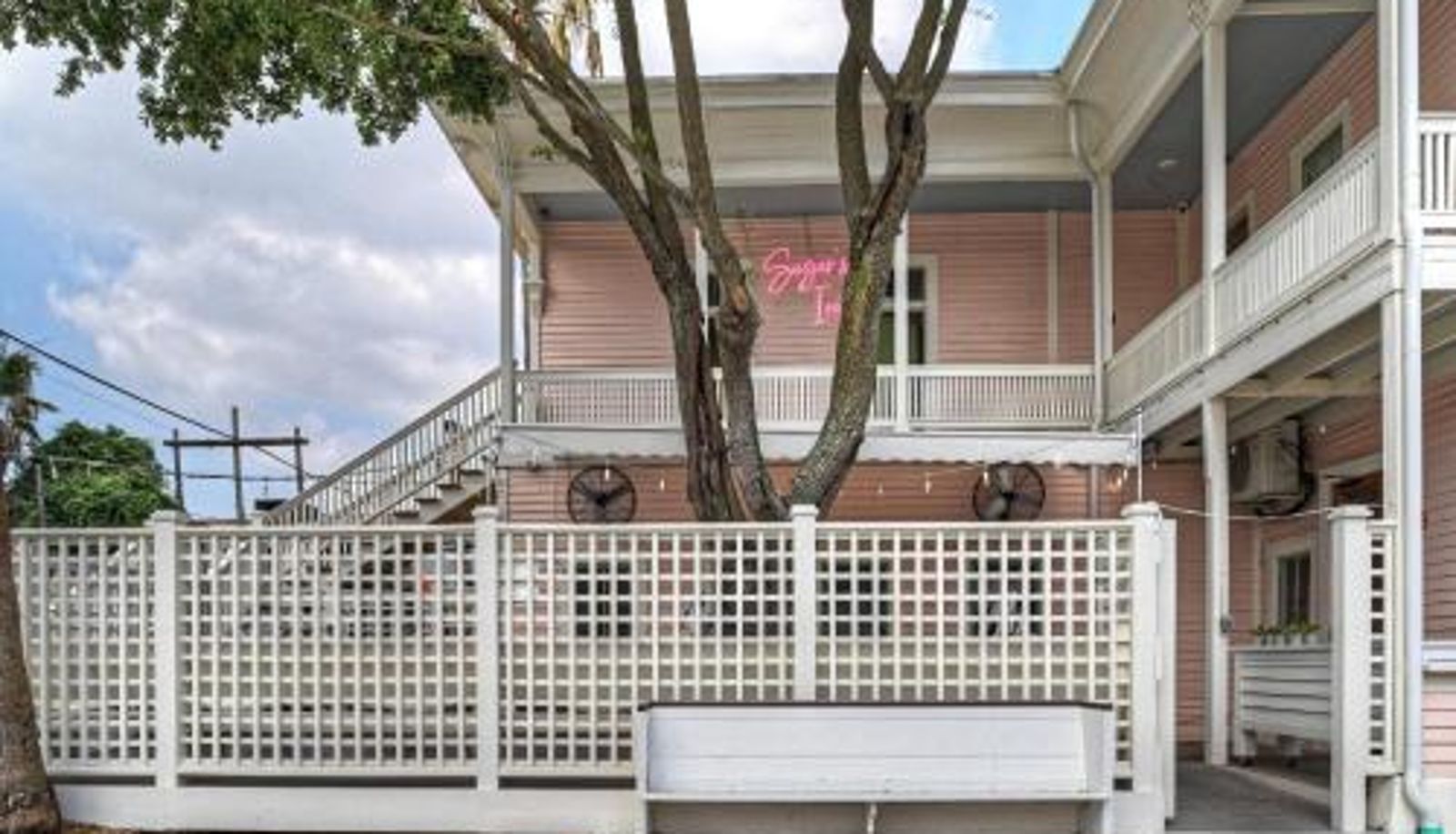 Info - Sugars Inn Room 3 Walk to Cruise Terminal One Mile to Beach