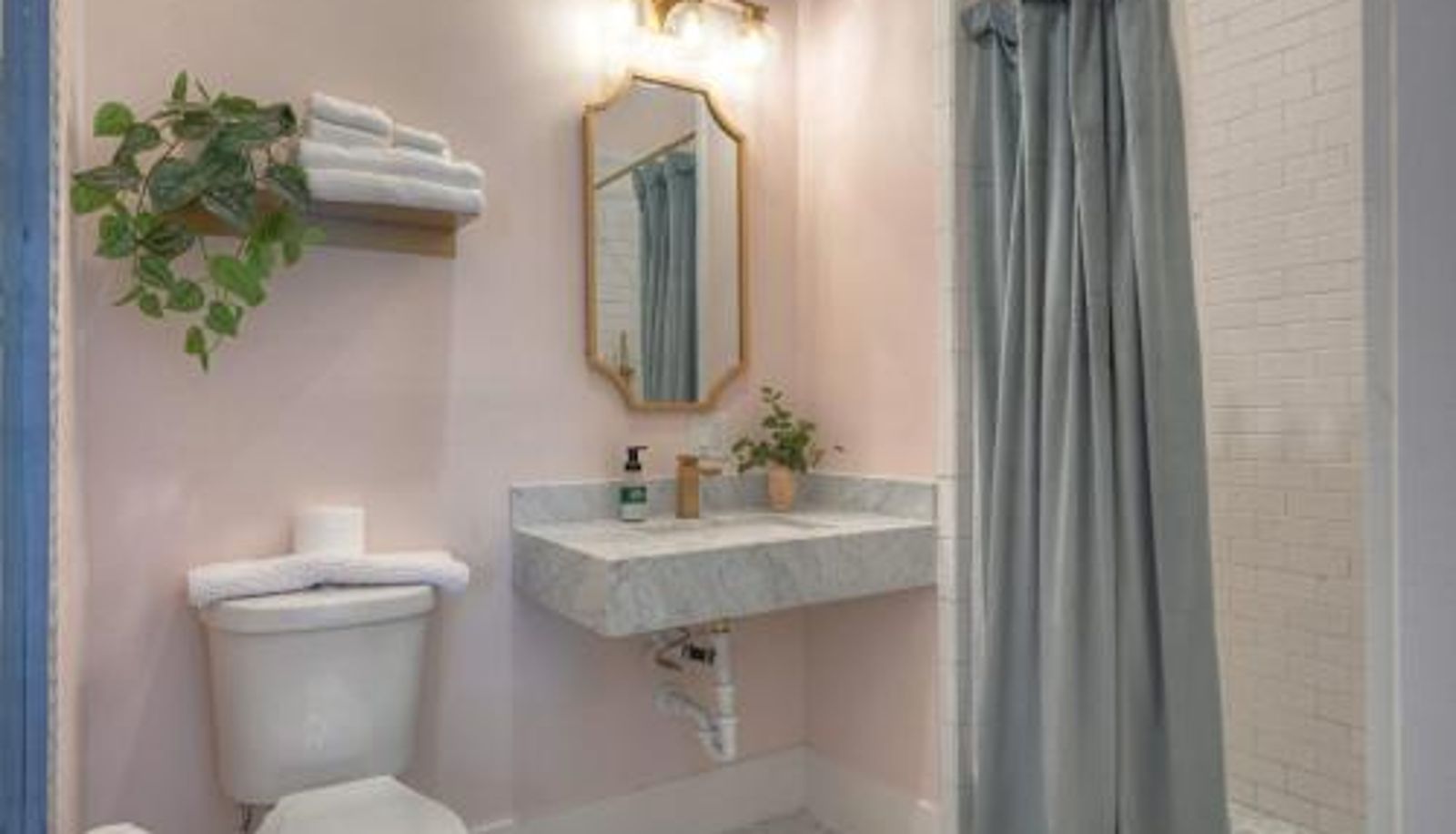 Chambre Standard - Sugars Inn Room 3 Walk to Cruise Terminal One Mile to Beach