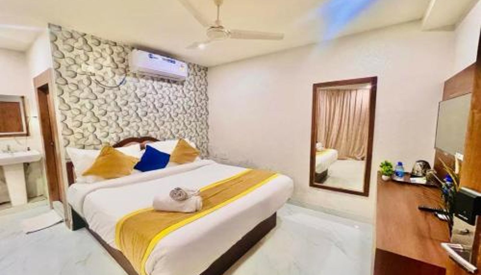 Zimmer - Hotel Eagle Grand