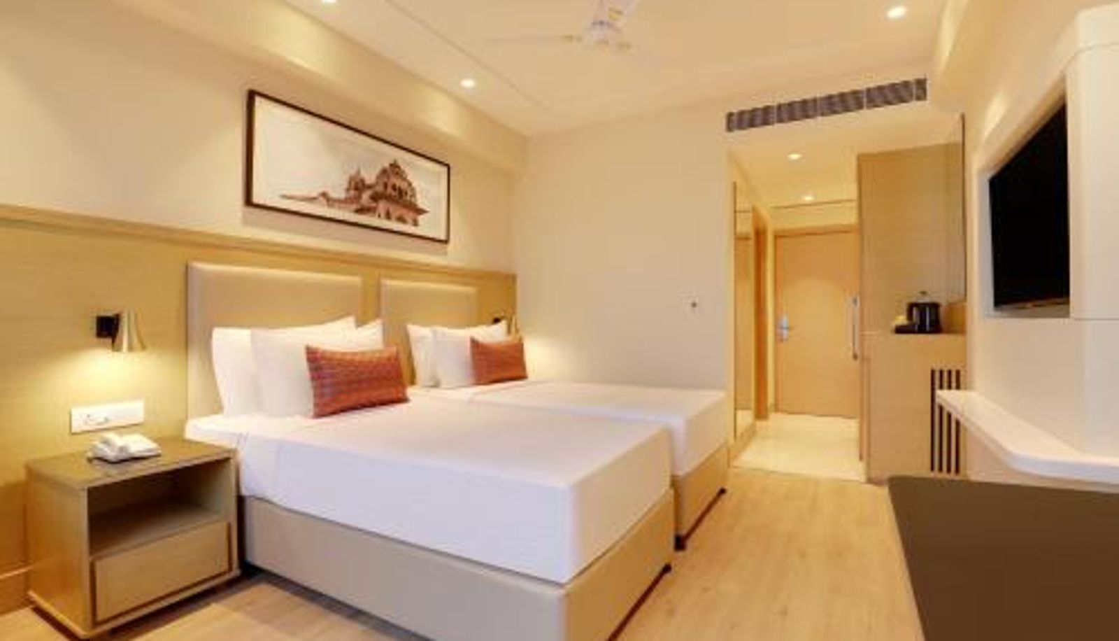 Info - Jhansi Lemon Tree Hotel