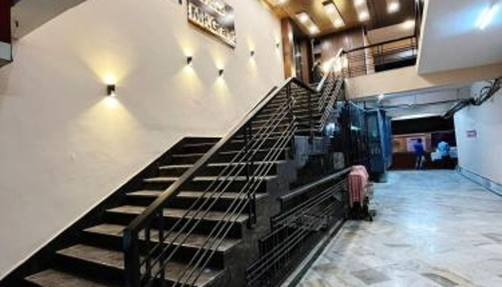 Reception - Hotel MK Grand