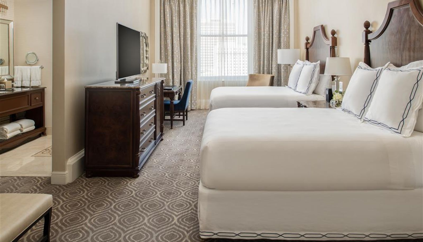 Zimmer - The Roosevelt New Orleans A Waldorf Astoria Hotel
