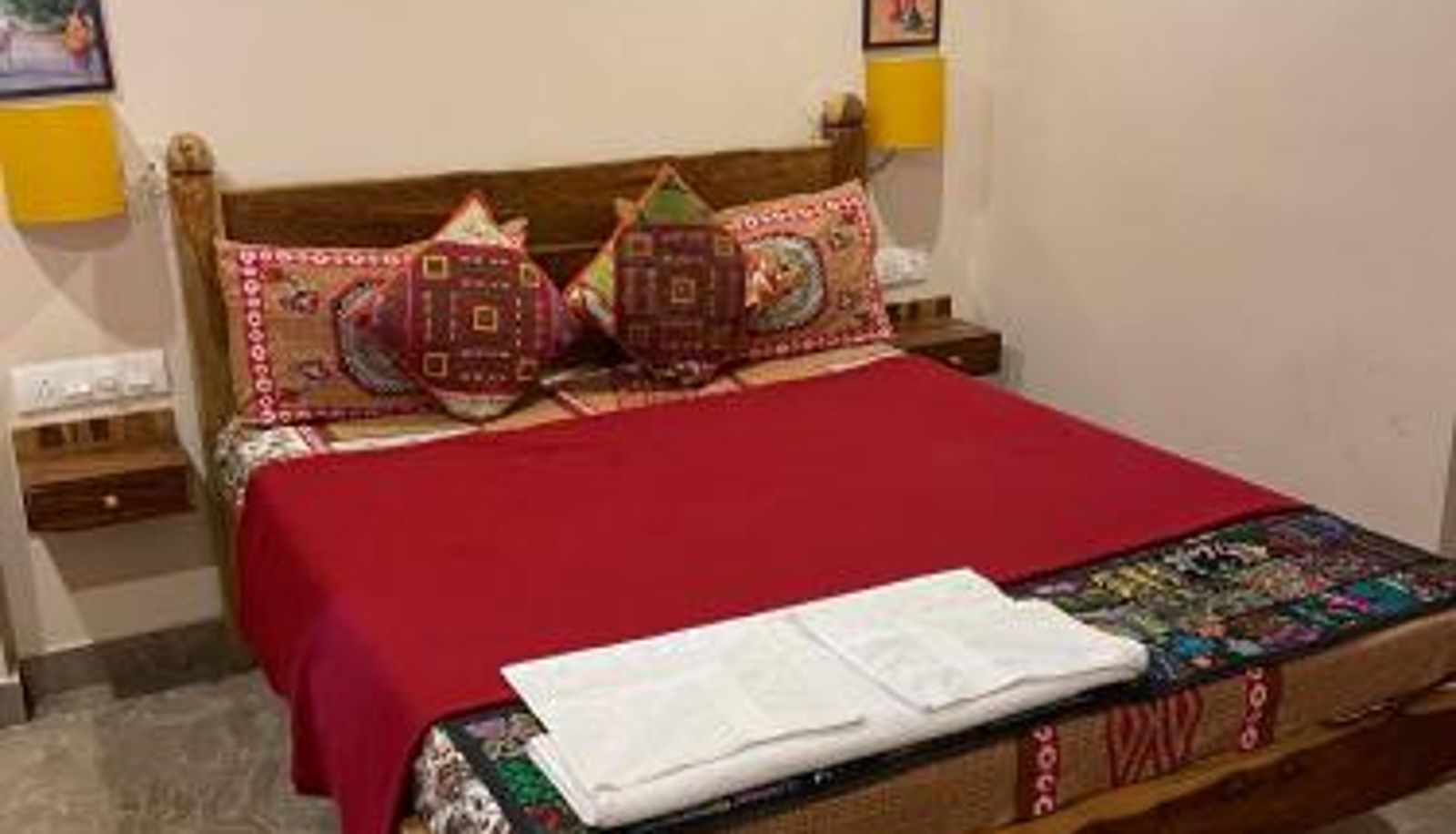 Zimmer - Corsican Haveli