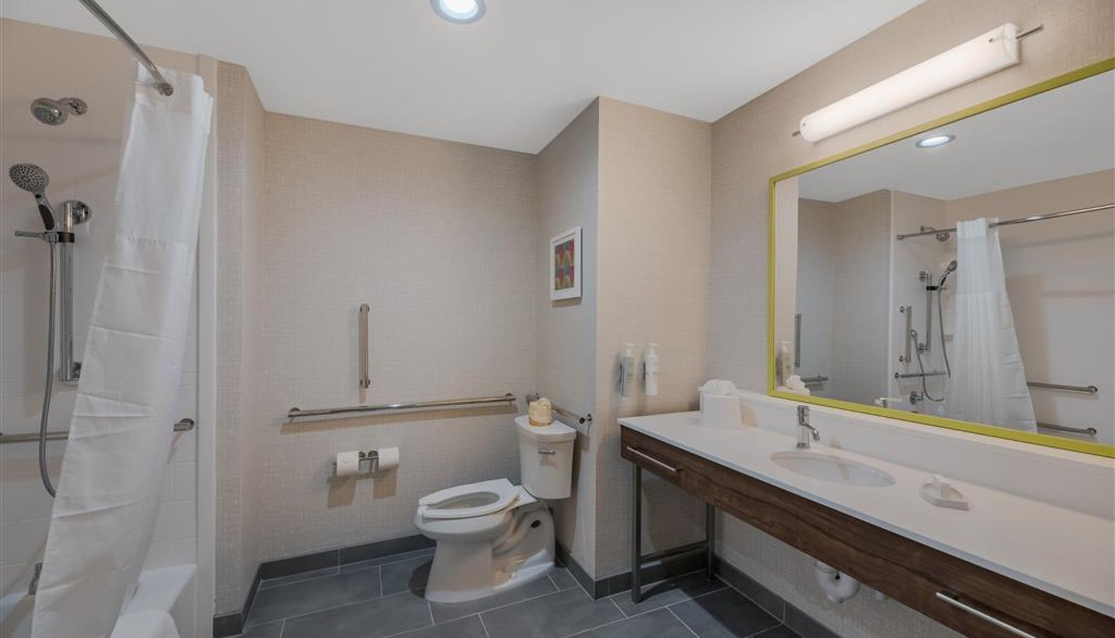 Room - Hampton Inn by Hilton Williams